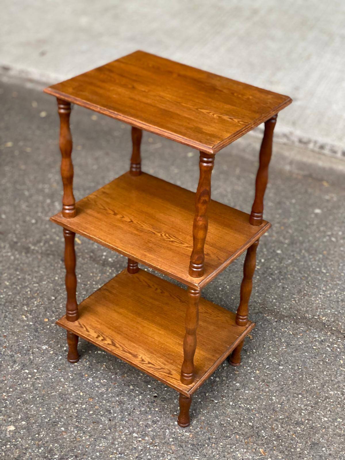 Vintage 3-tier oak side table, removable, 1970.