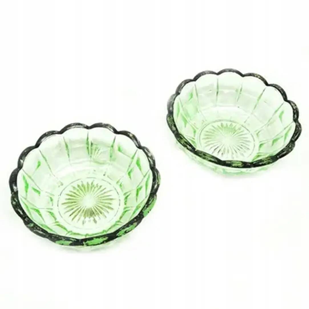 Paire de coupes à dessert Art Déco, verre uranium, Verrerie Niemen, Pologne, années 1930
