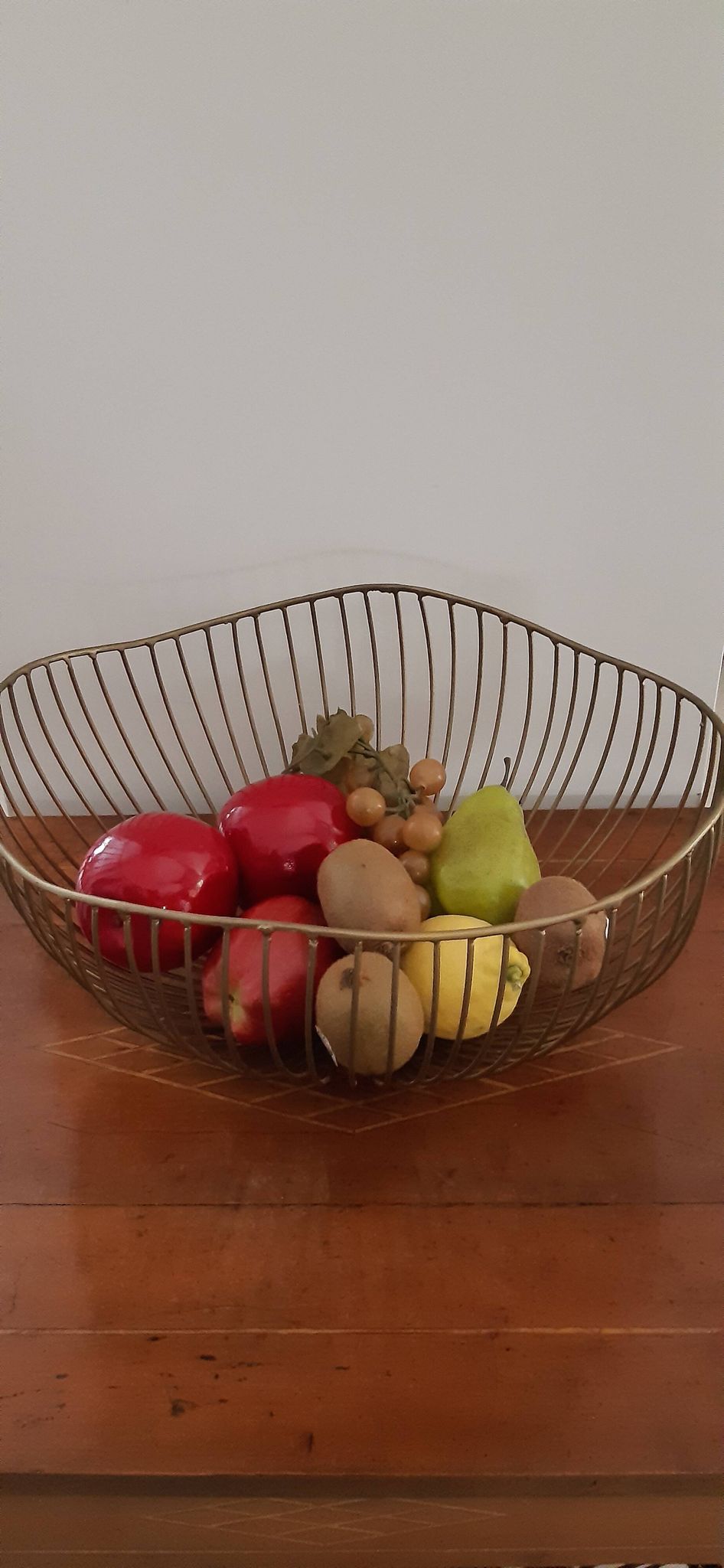 Large designer fruit bowl