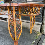 Rattan table
