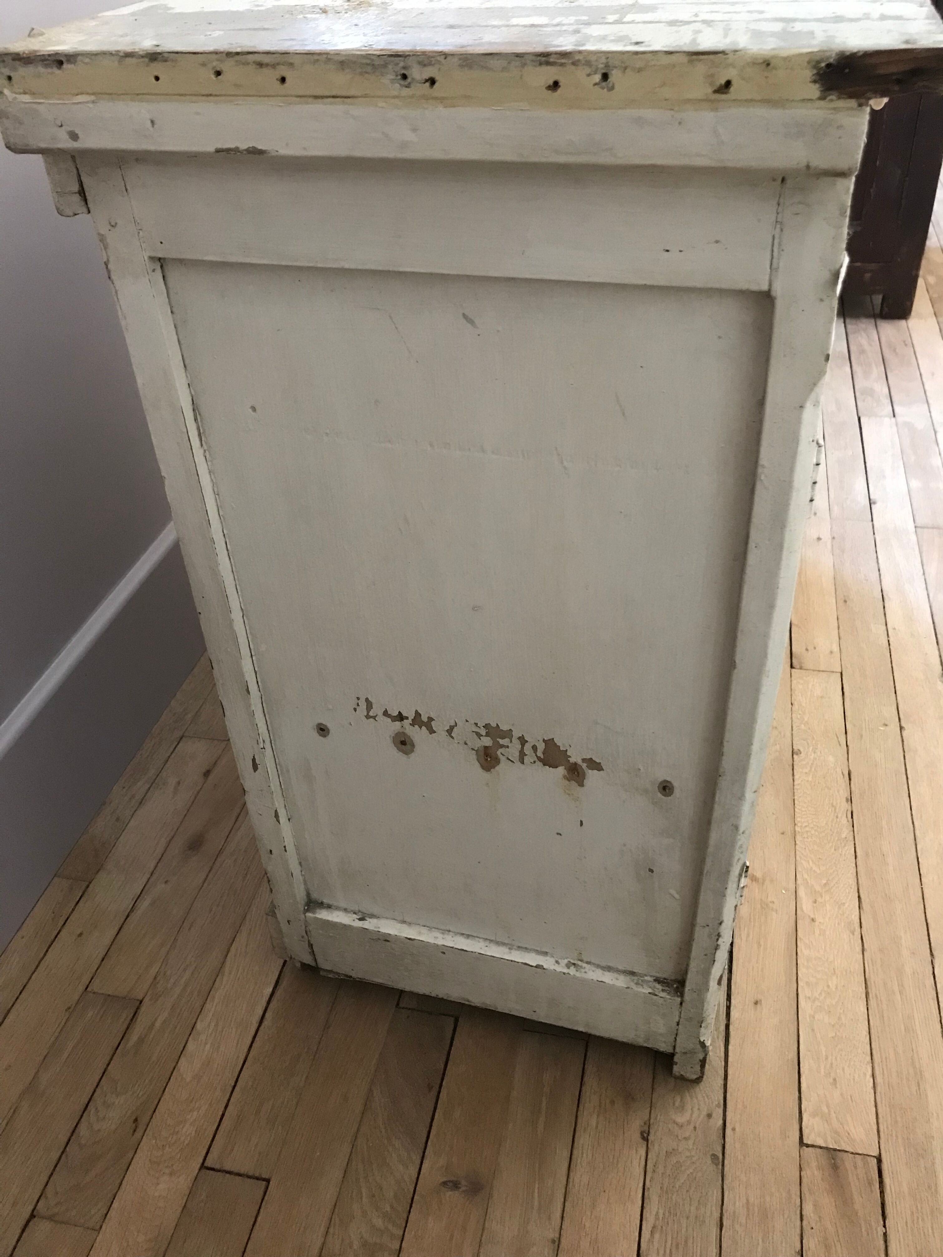 Former Parisian buffet