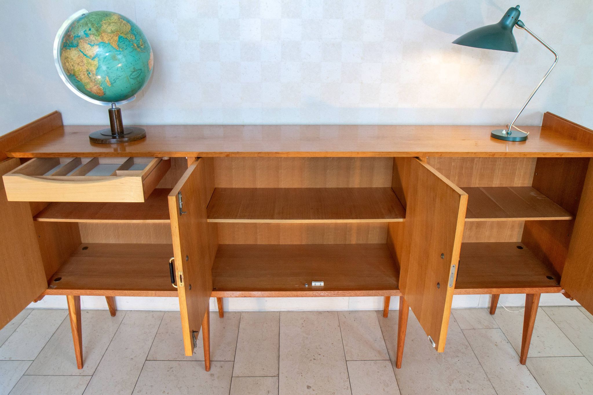 Enfilade éditée par S.A.M, 1958