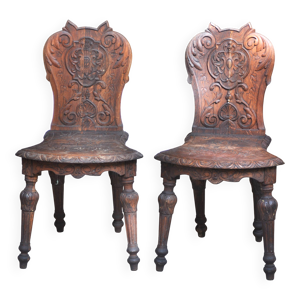 paire de chaises en bois - anciennes