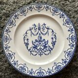 Plate or dish on a pedestal Moustiers by Jules Vieillard