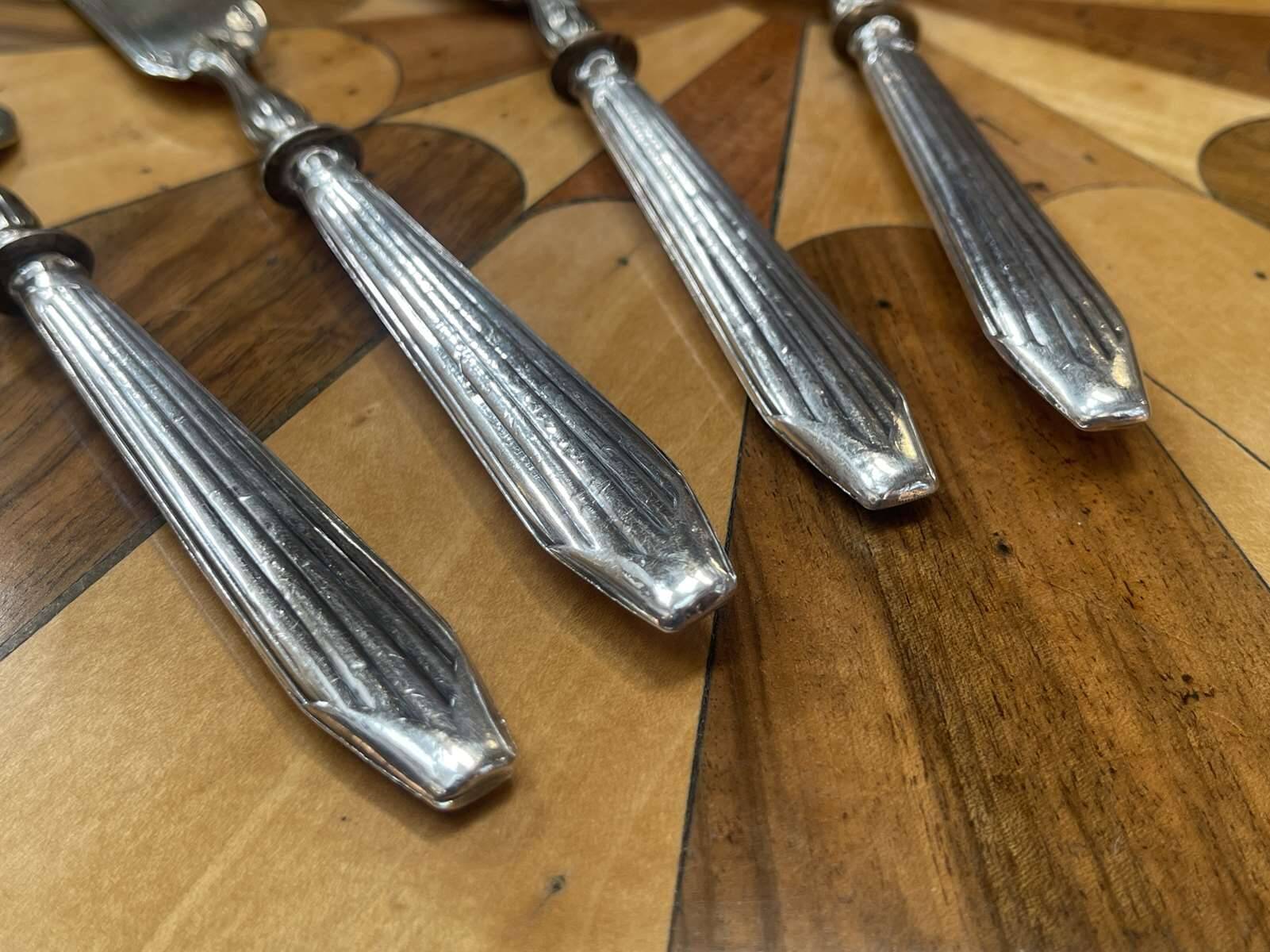 Art Deco sweet treat service in silver metal