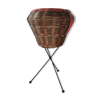 Vintage rattan basket on tripod foot 60s