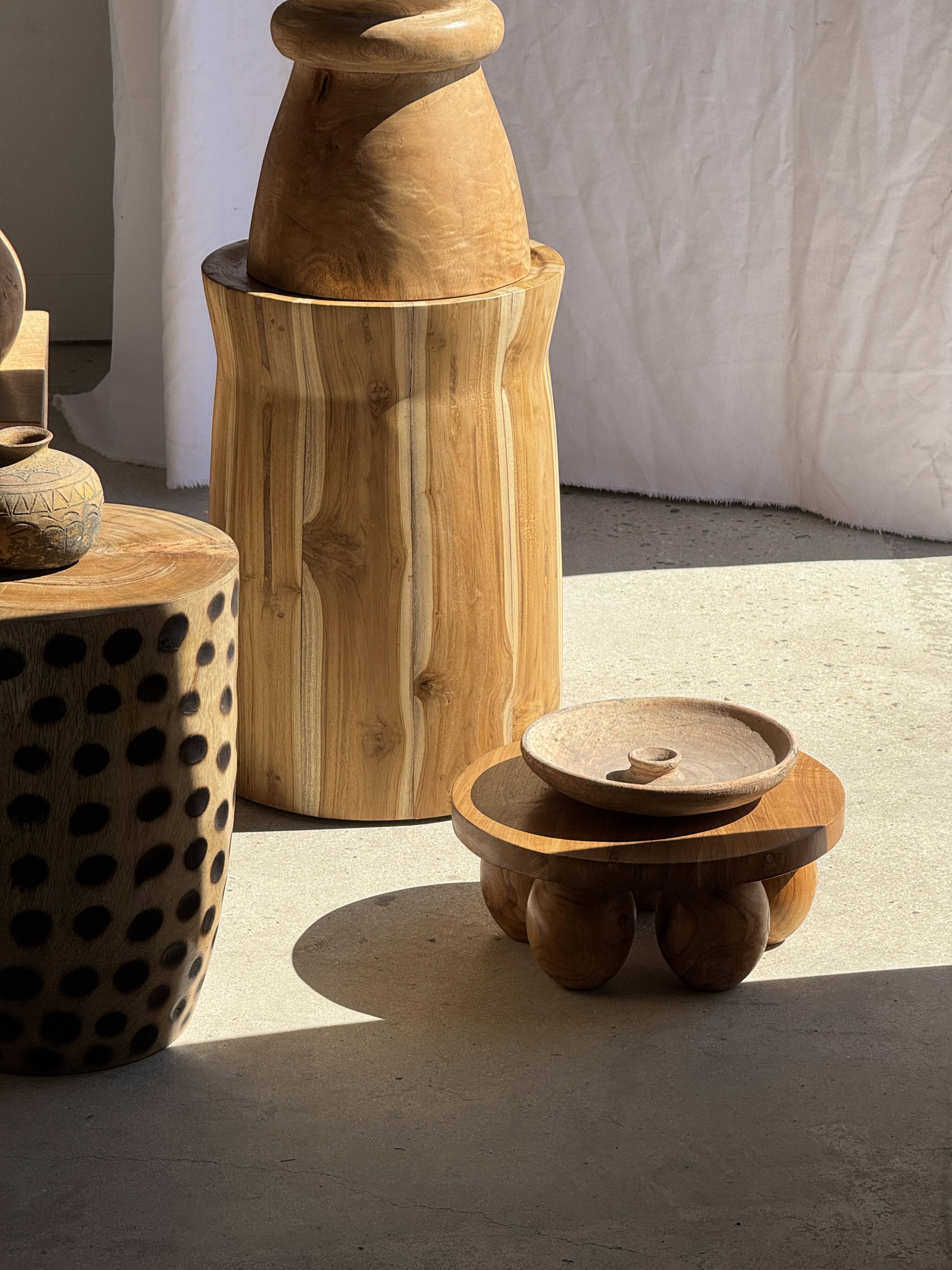 Stool, side table, cylindrical solid mango wood end table.
