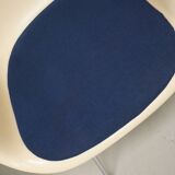 Set of Three Parchment Fiberglass DAX Armhairs Eames for Herman Miller / Vi