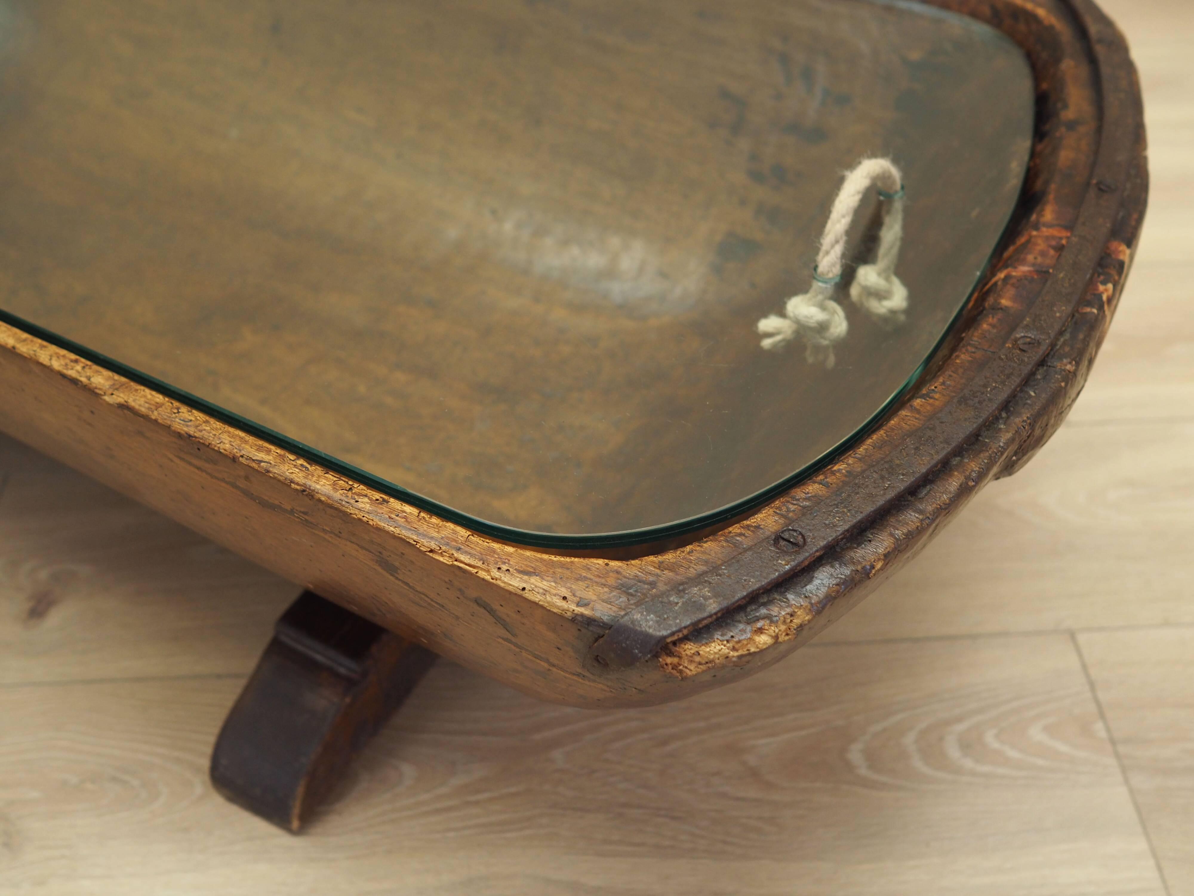 Pine coffee table, Italian design, 1960s, production: Italy