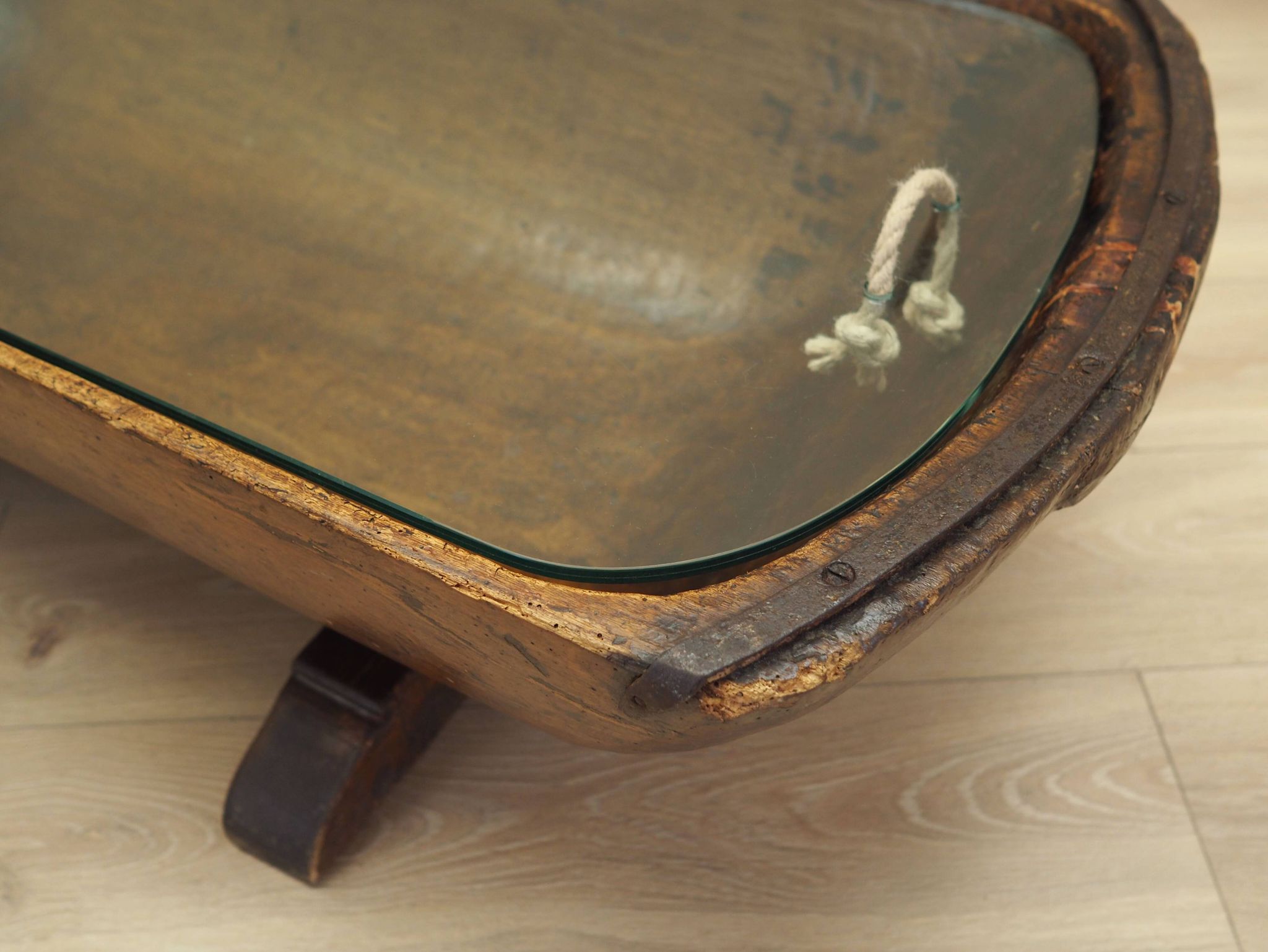 Pine coffee table, Italian design, 1960s, production: Italy