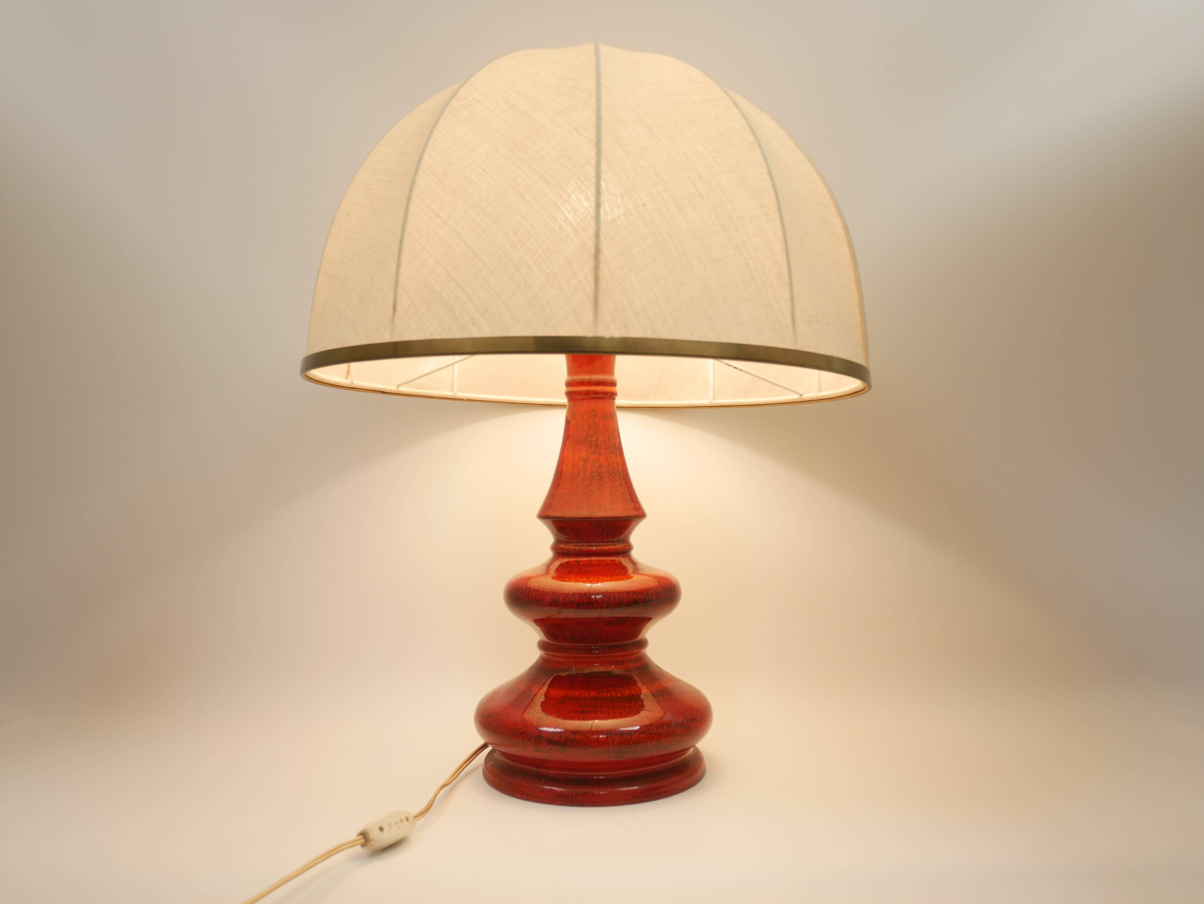 Large vintage red ceramic lamp