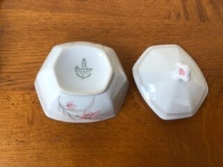 Service at Café Porcelaine Bavaria