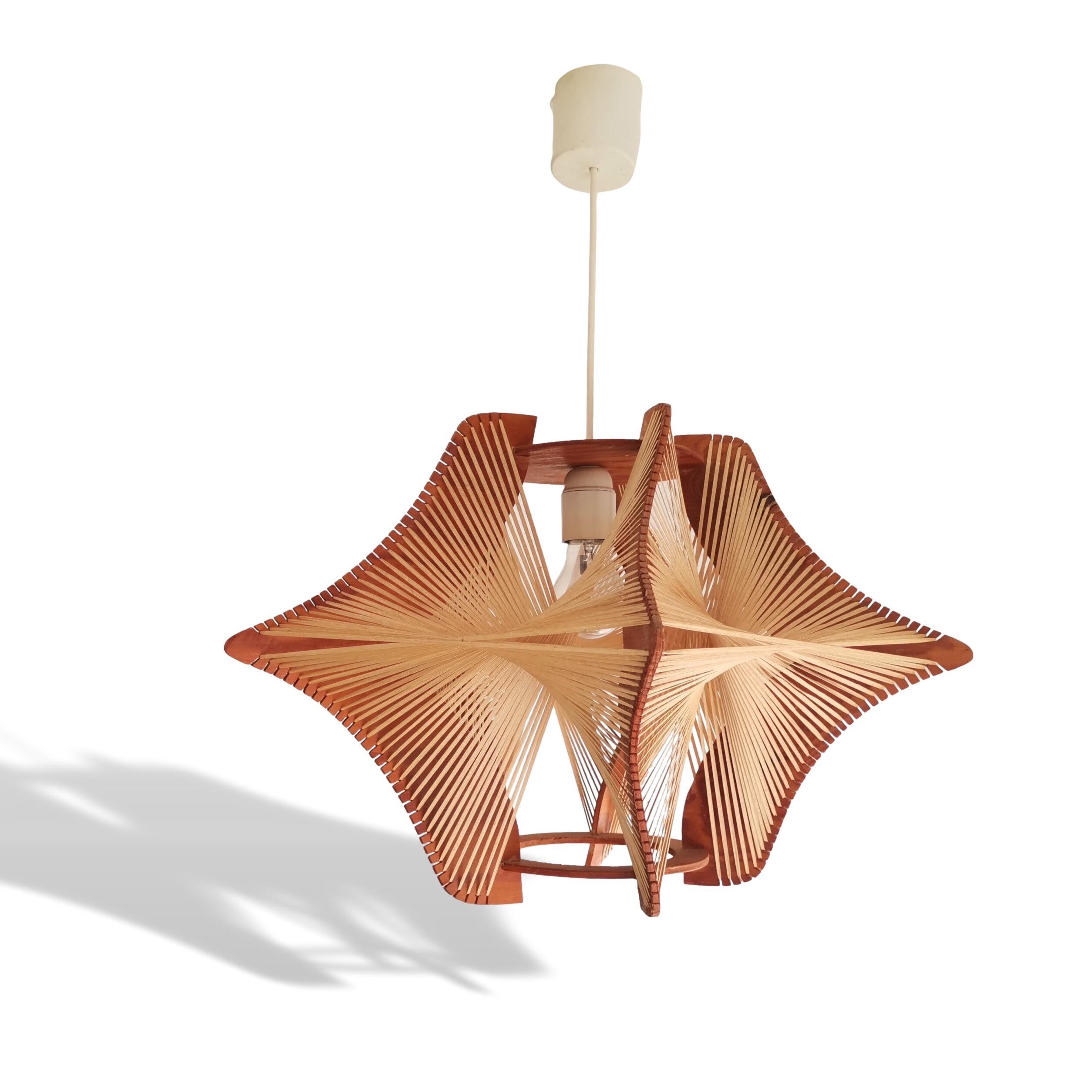 Age french 60s mid century wooden pendant