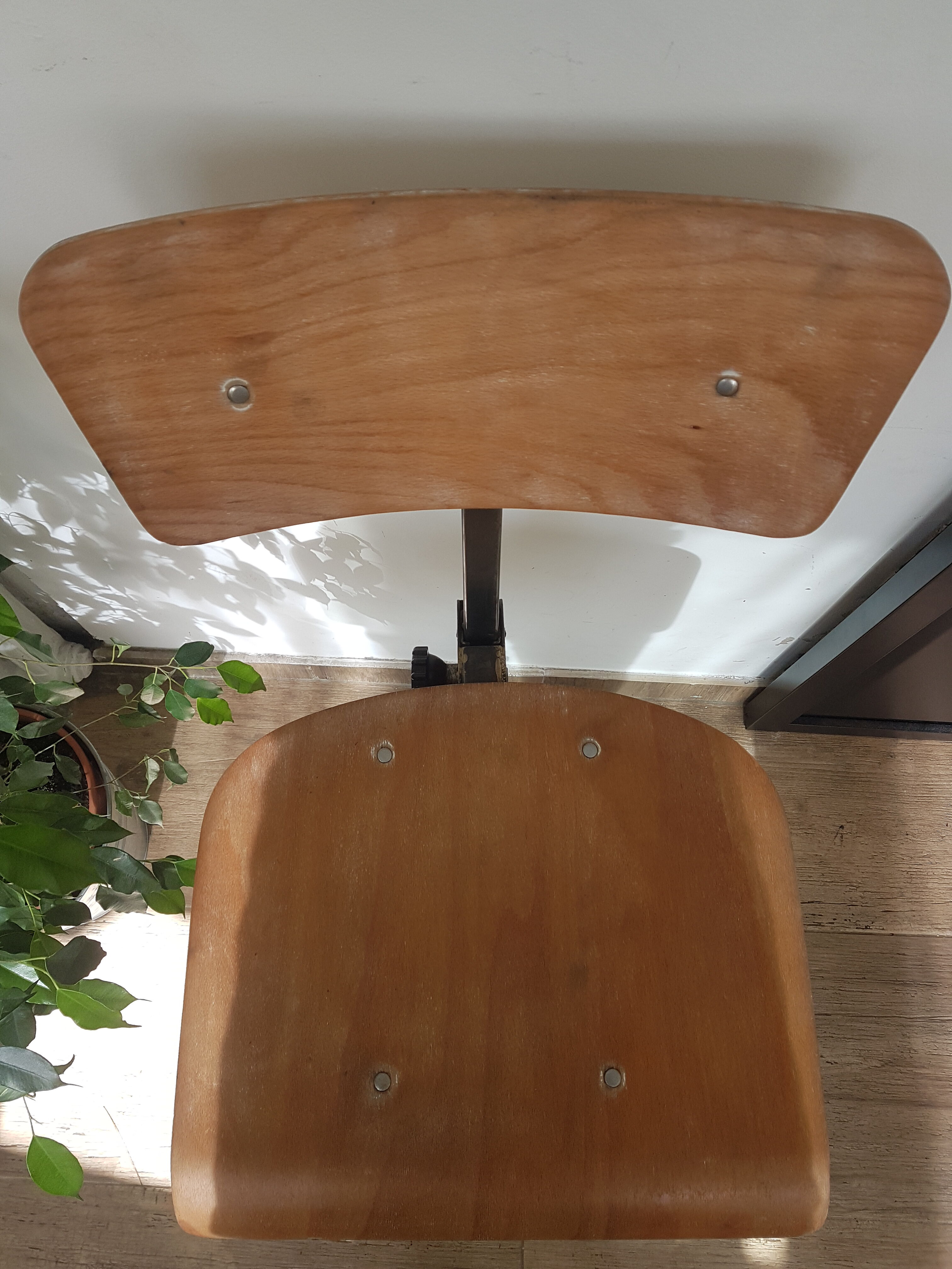 Chaise atelier réglable
