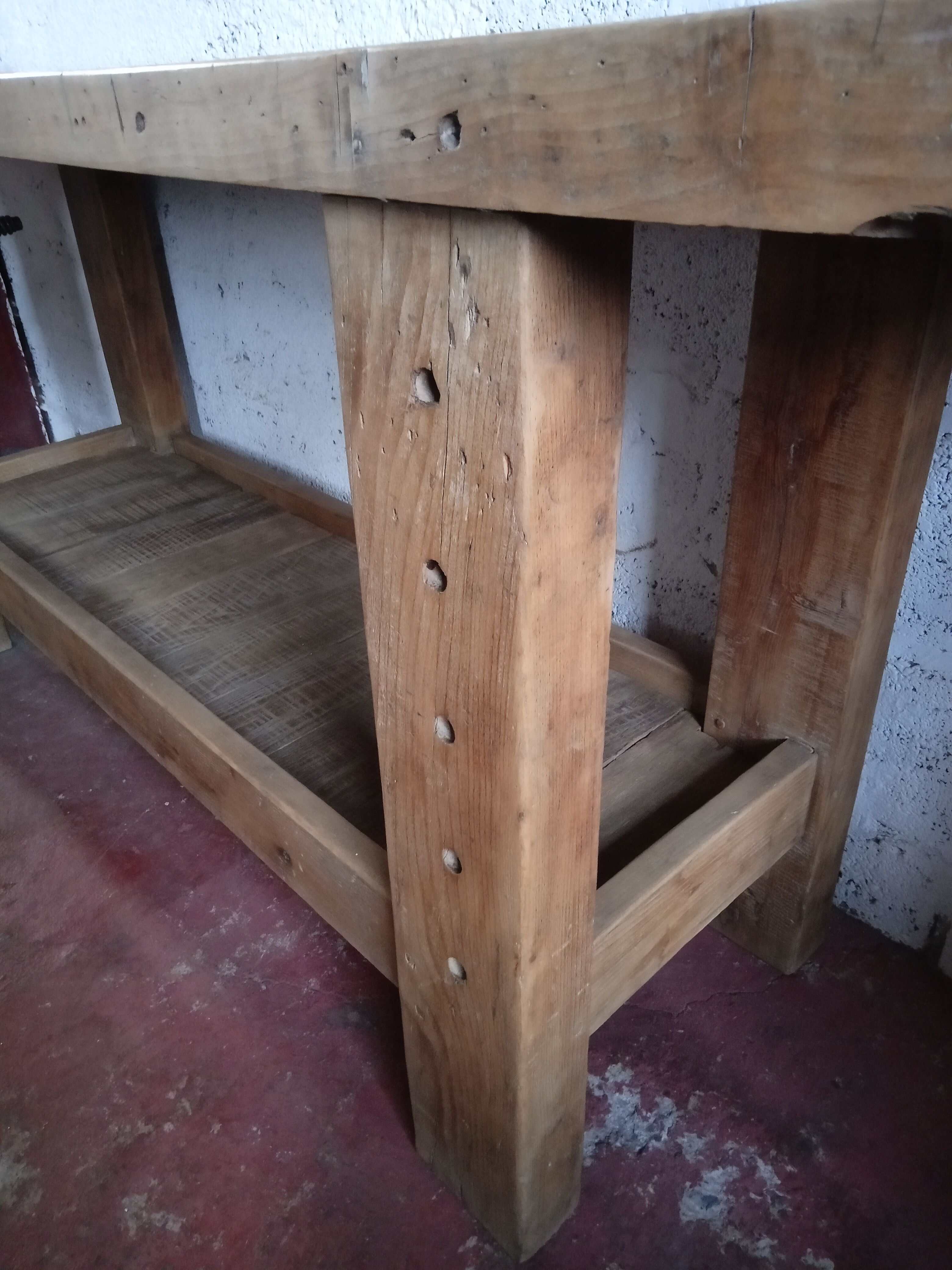 Waxed oak cabinetmaker's workbench