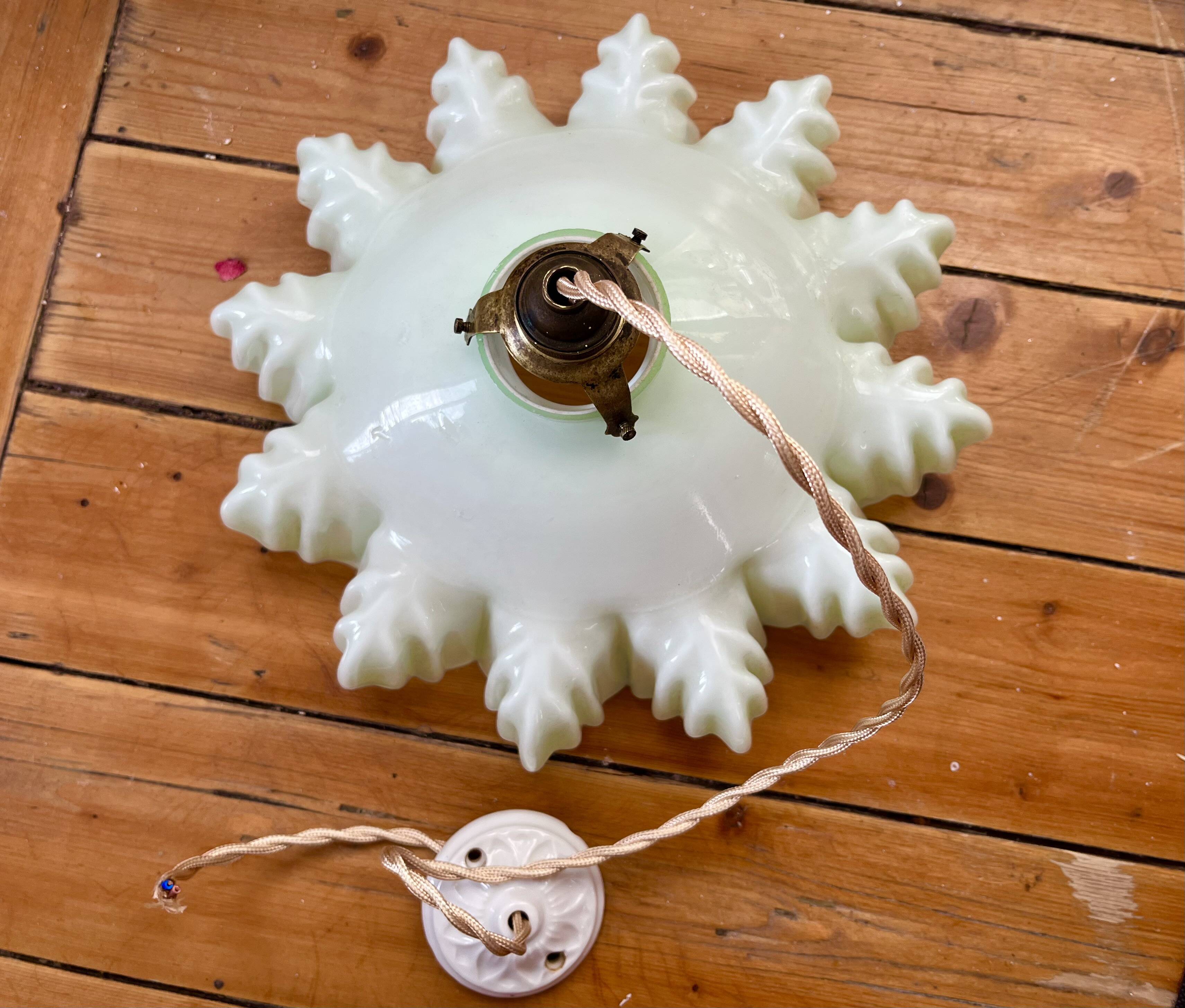 Opaline tray with light mint green ruffles