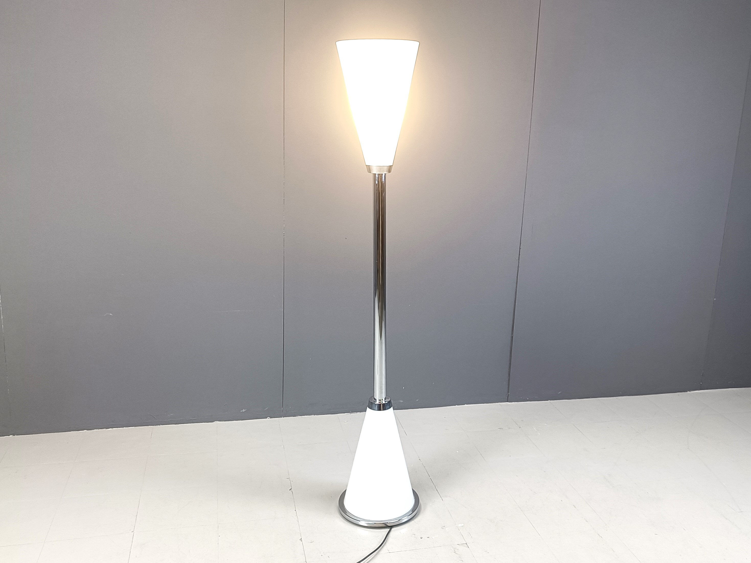 Lampe de sol vintage italienne, années 1990