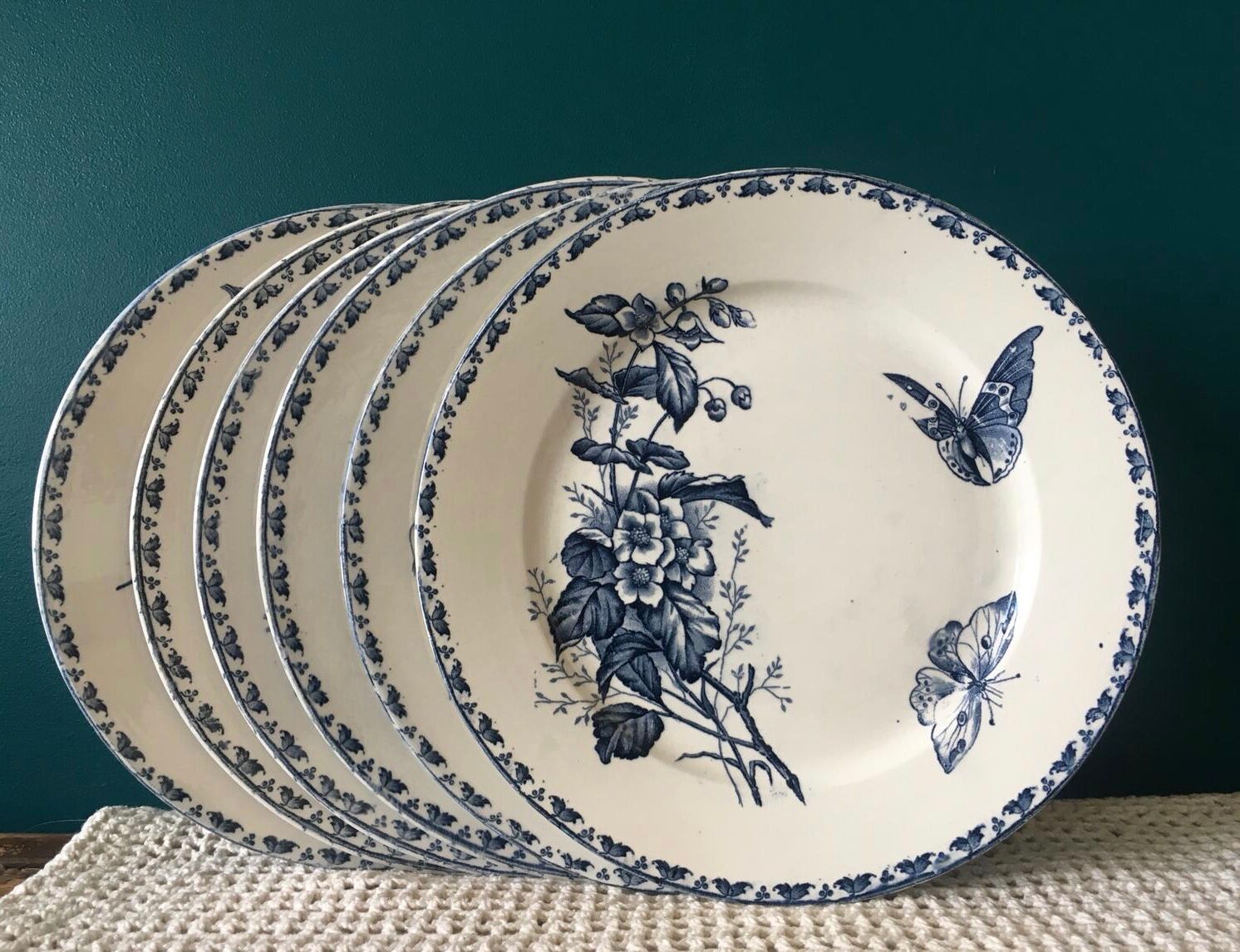 Set of 6 flat plates Sarreguemines "Carmen"