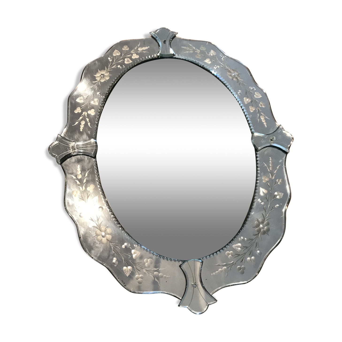 Ancient venetian mirror  61x76cm