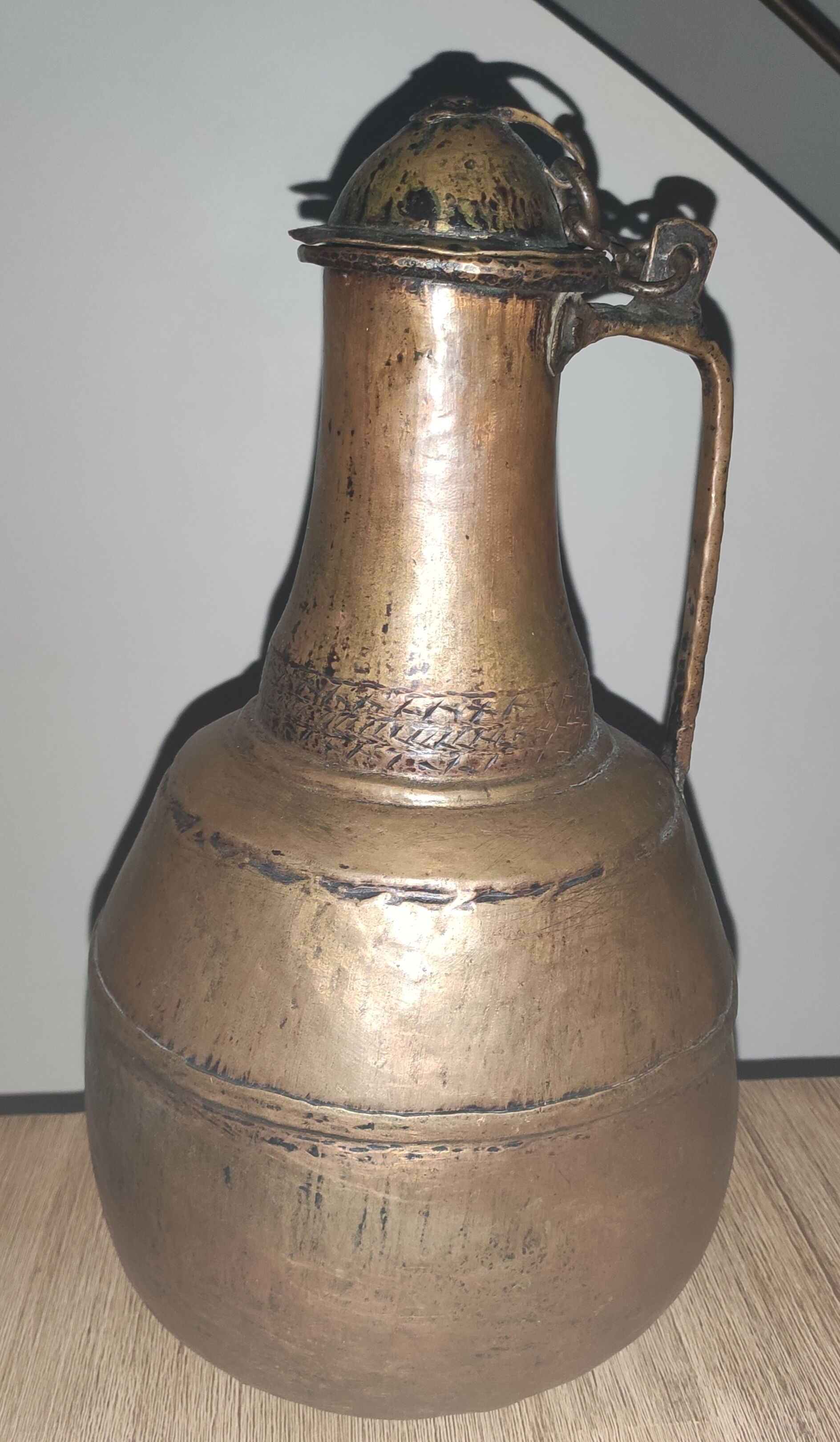 Burnt copper kettle before 1900