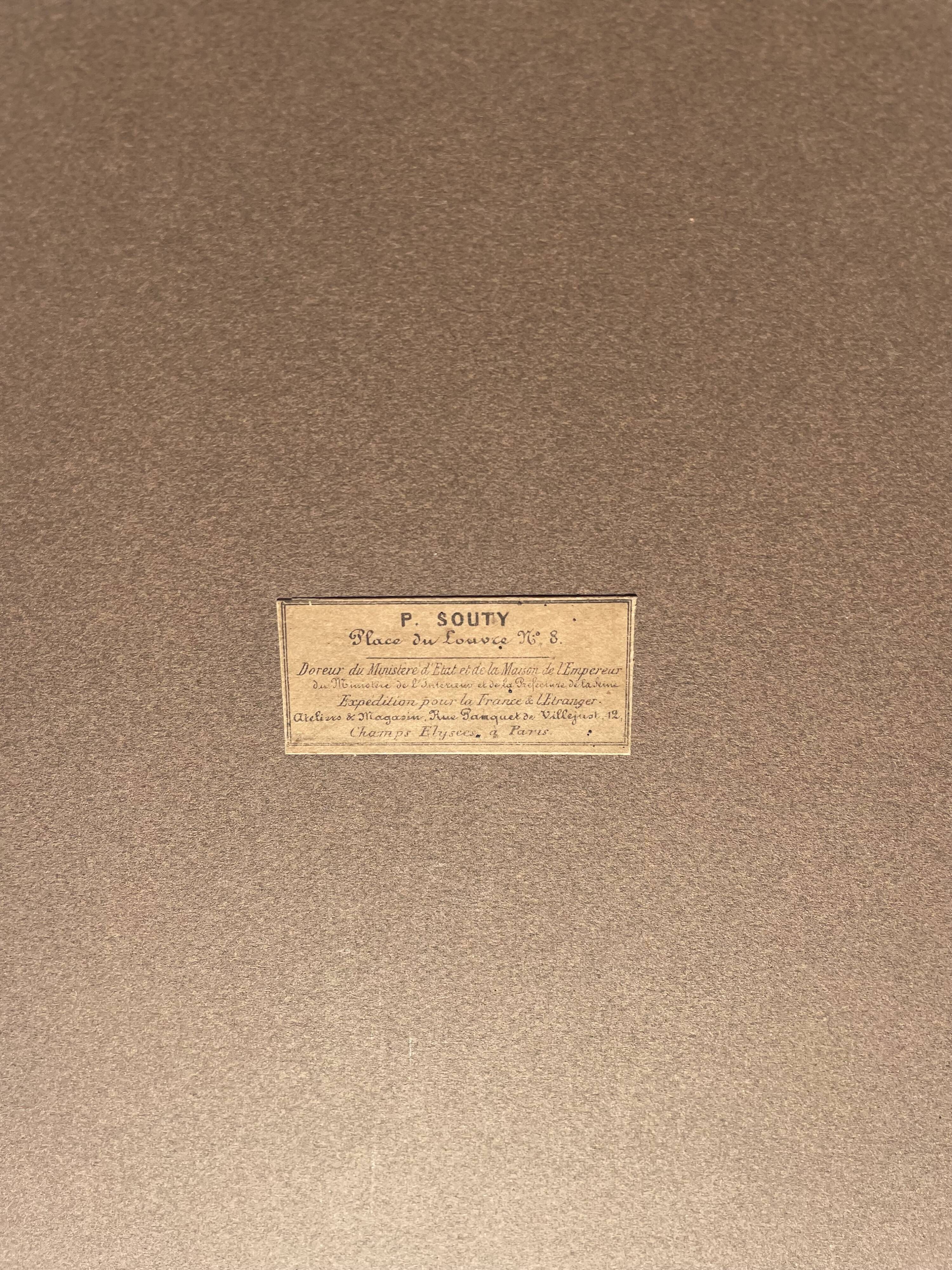 Duo de miroirs ovales et dorés en bois