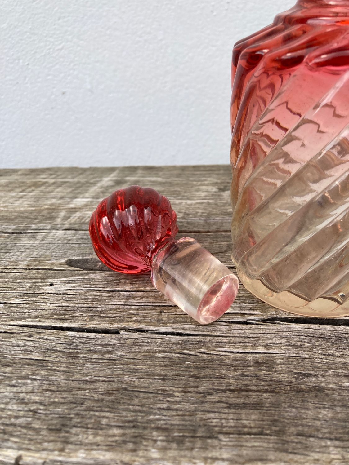 Old bottle pink Baccarat ancient crystal perfume / toilet accessory