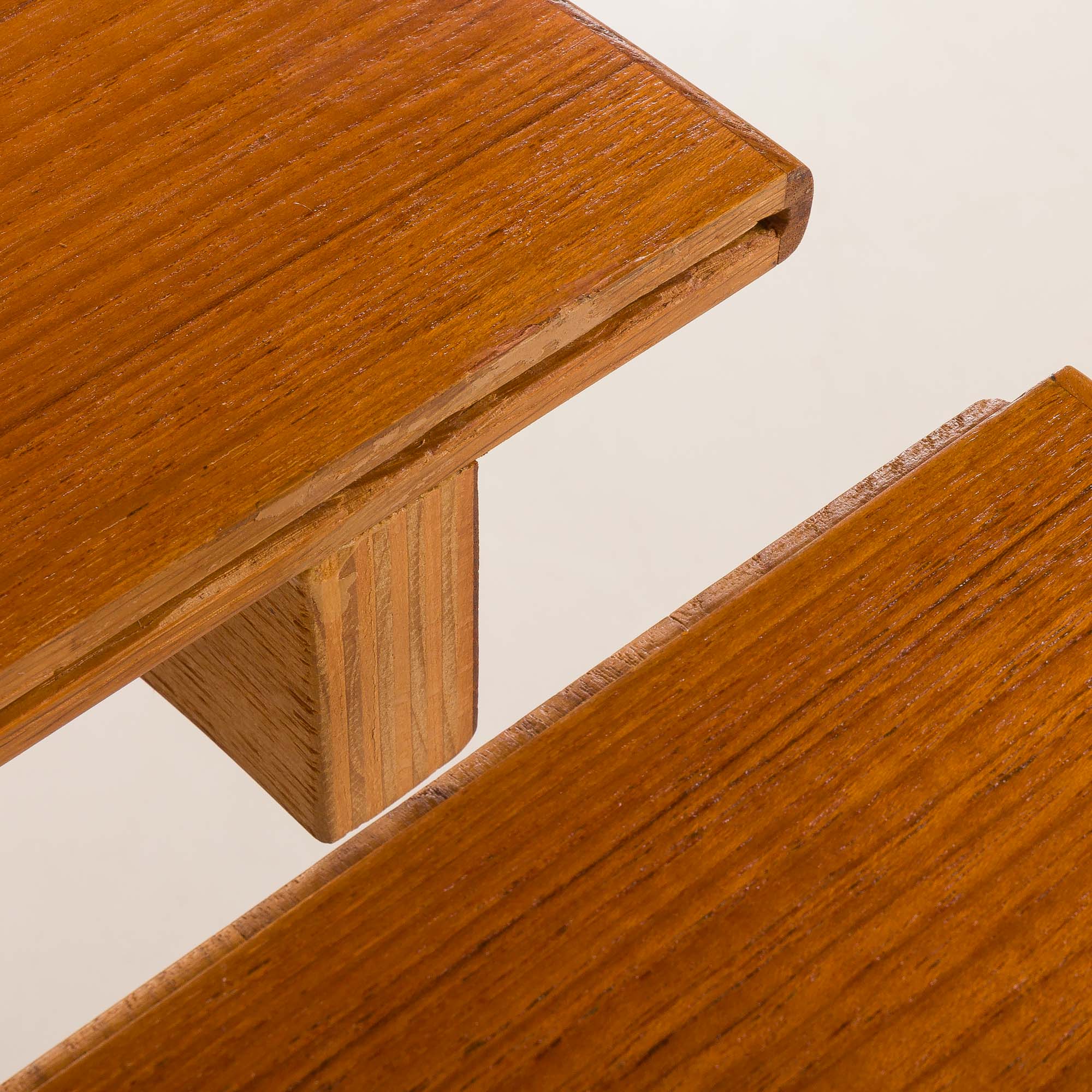 Henning Kjaernulf attributed extra large teak table with 4 inner leaves for Soro, Denmark 1960s