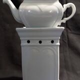 Complete Paris white porcelain teapot