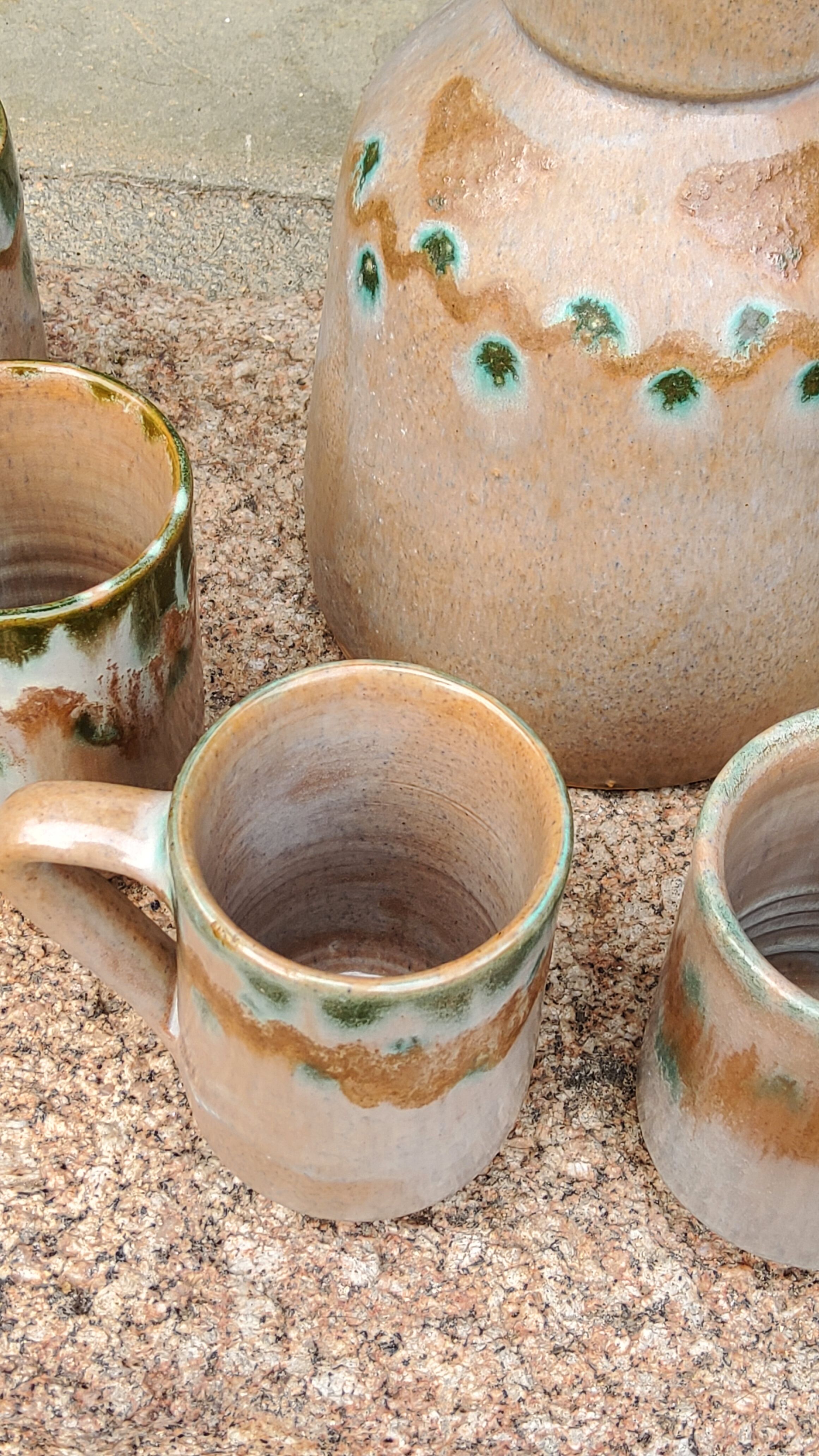Orangeade service from the 70s in glazed terracotta