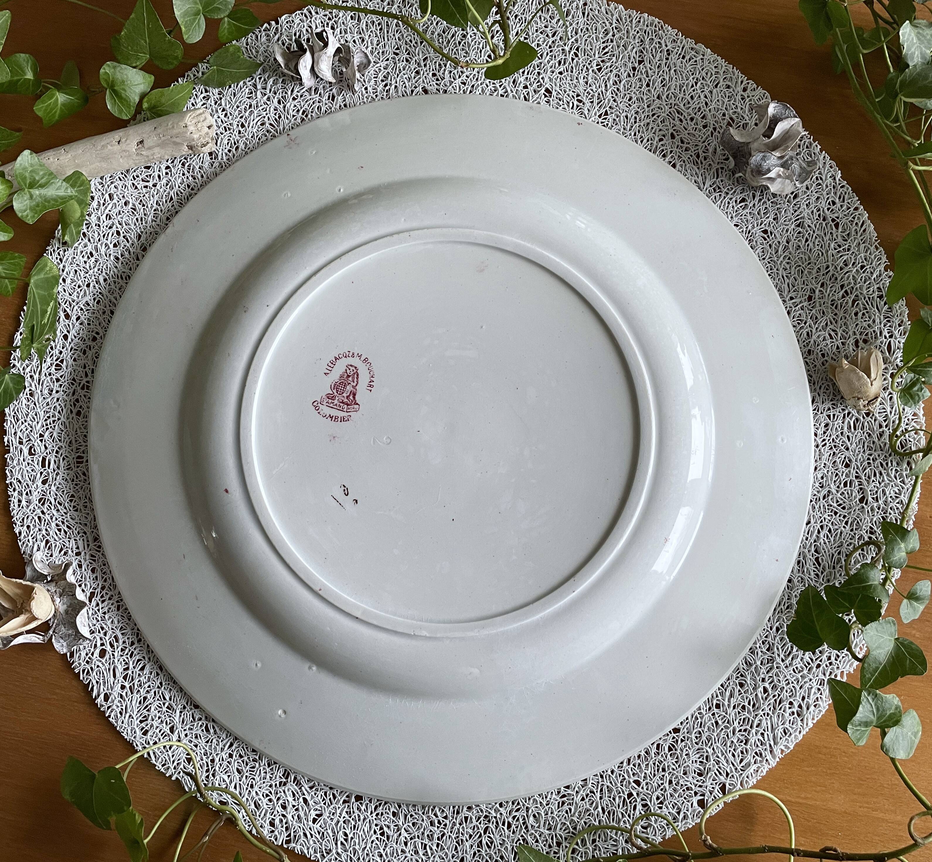 Antique serving platter in Saint-Amand earthenware (Nord)