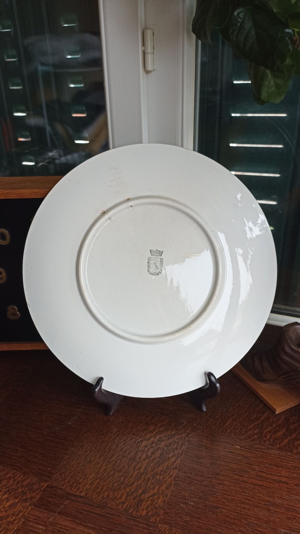 Marine decorative dish of the 30s by Saint-Amand