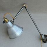 Vintage lamp applying Mazda small model workshop wall