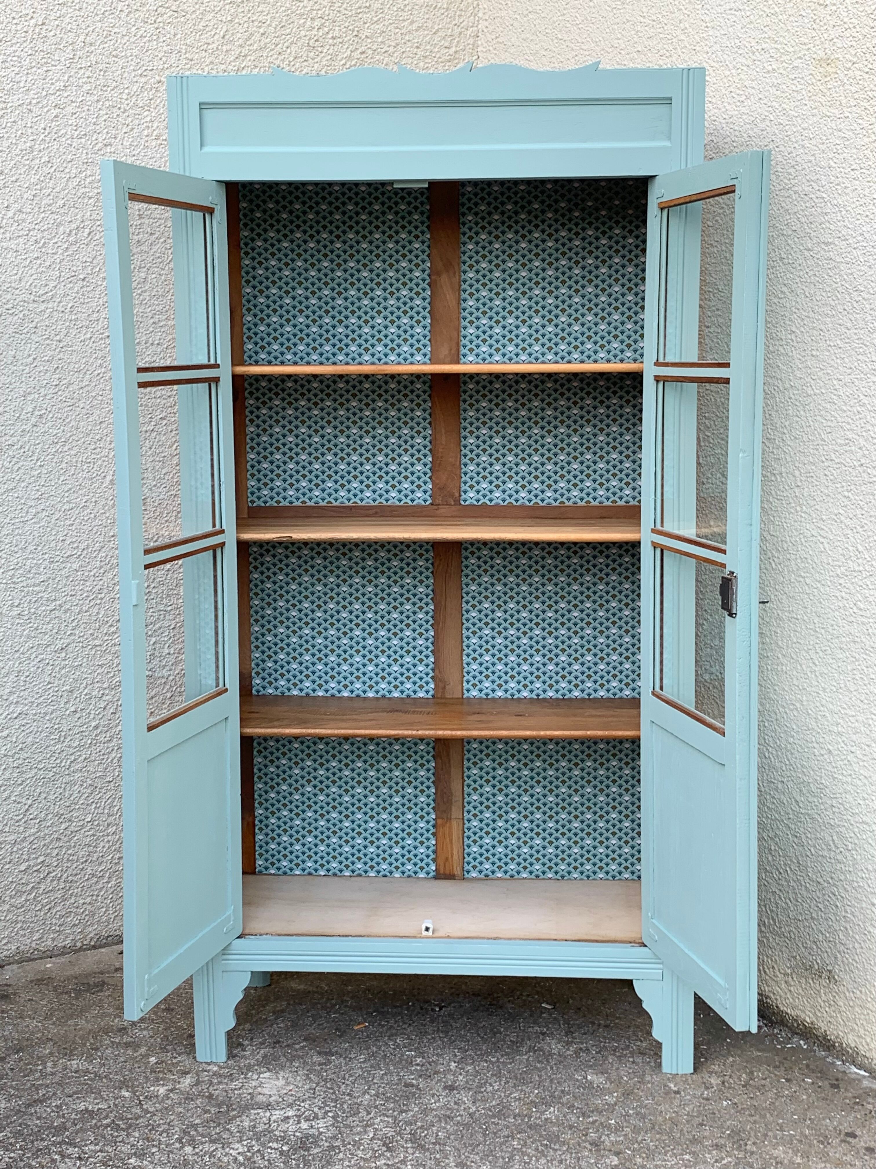 Parisian glass cabinet art deco 1940