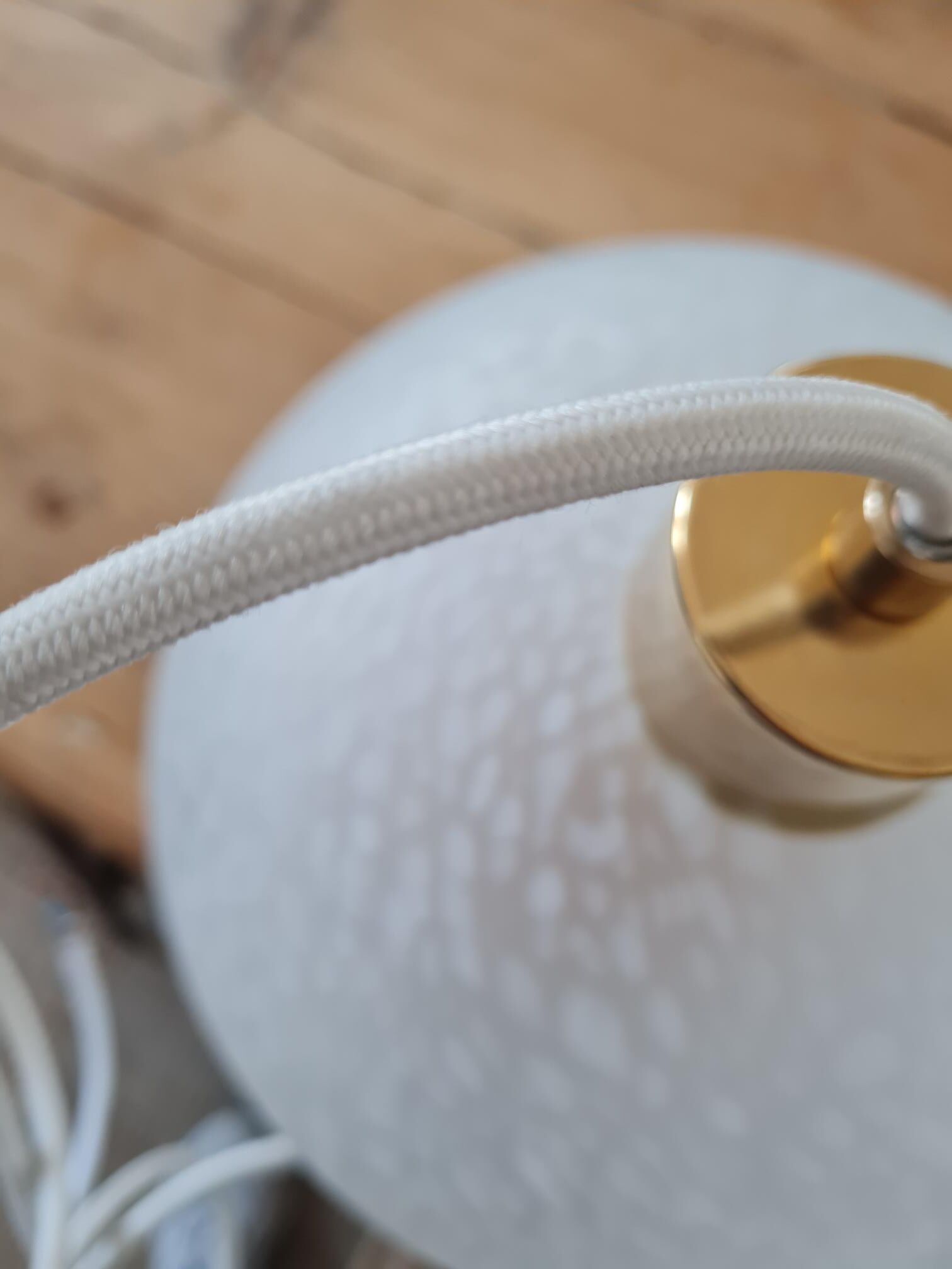 Suspension ball in clichy glass