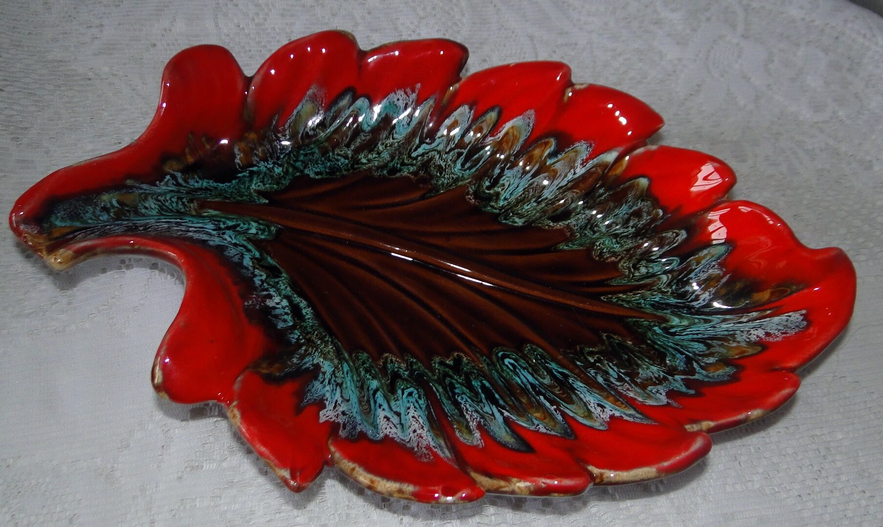 Coupe à fruits ceramique forme feuille