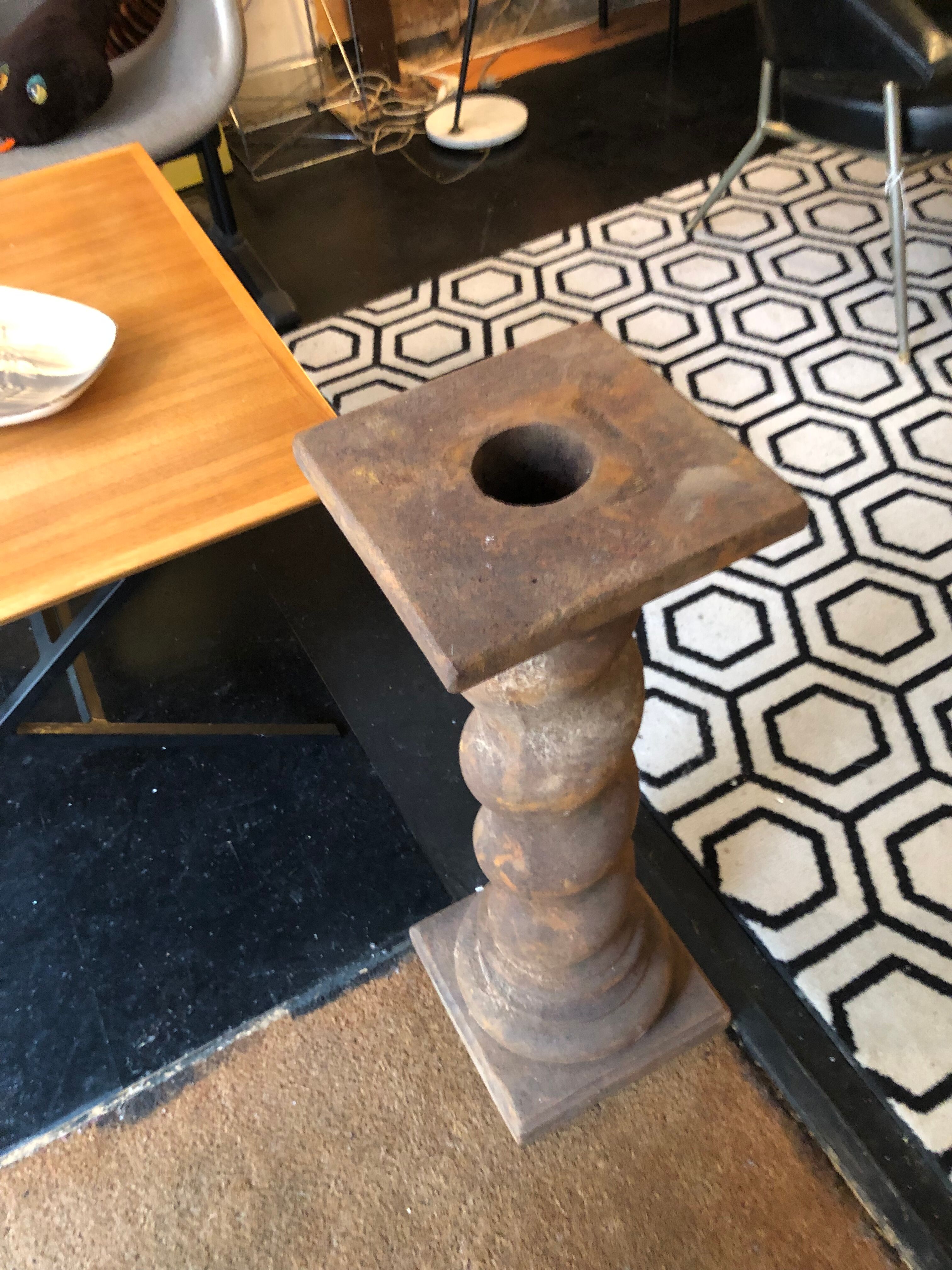 Cast iron column late 19th