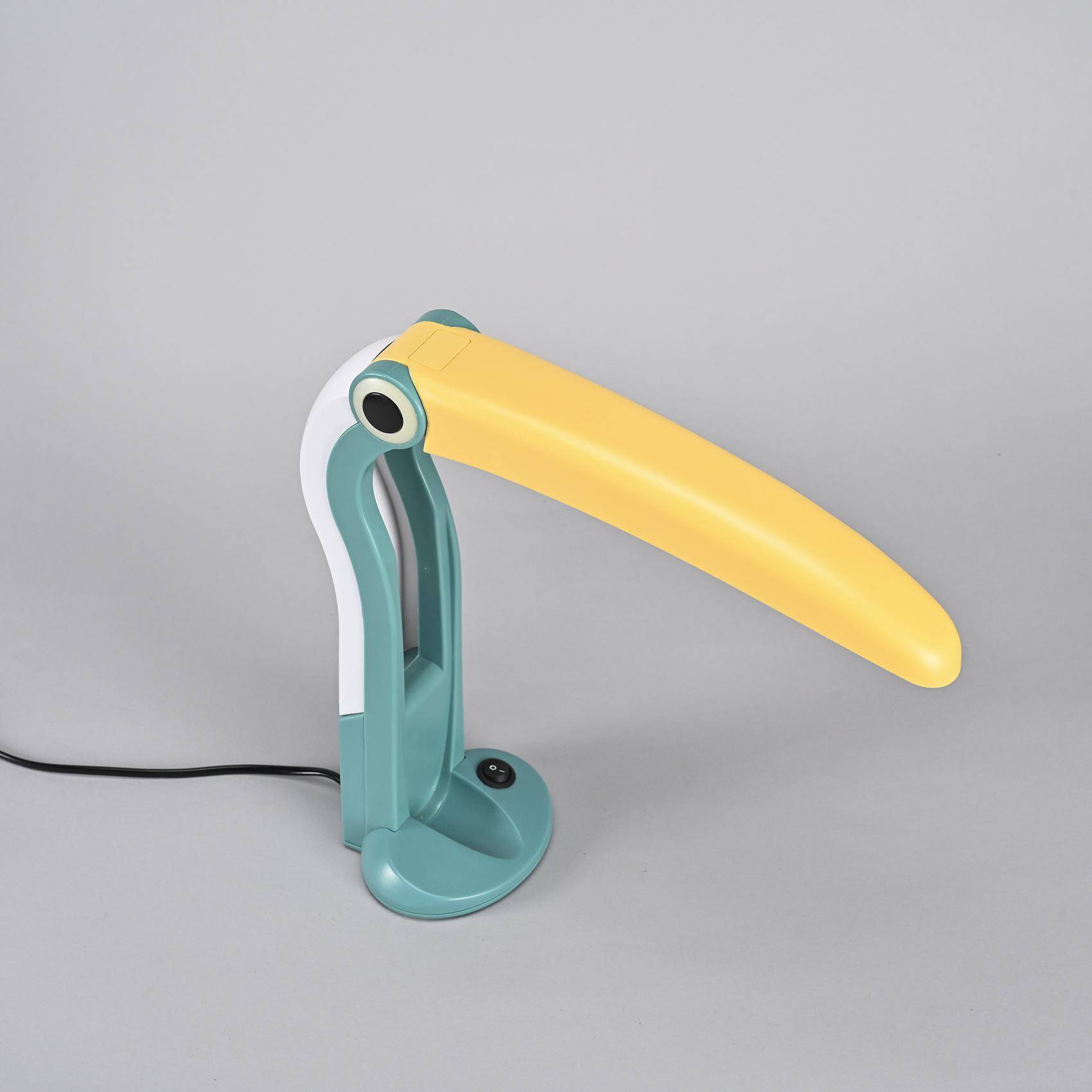 Vintage lamp Toucan, HT Huang, 1980