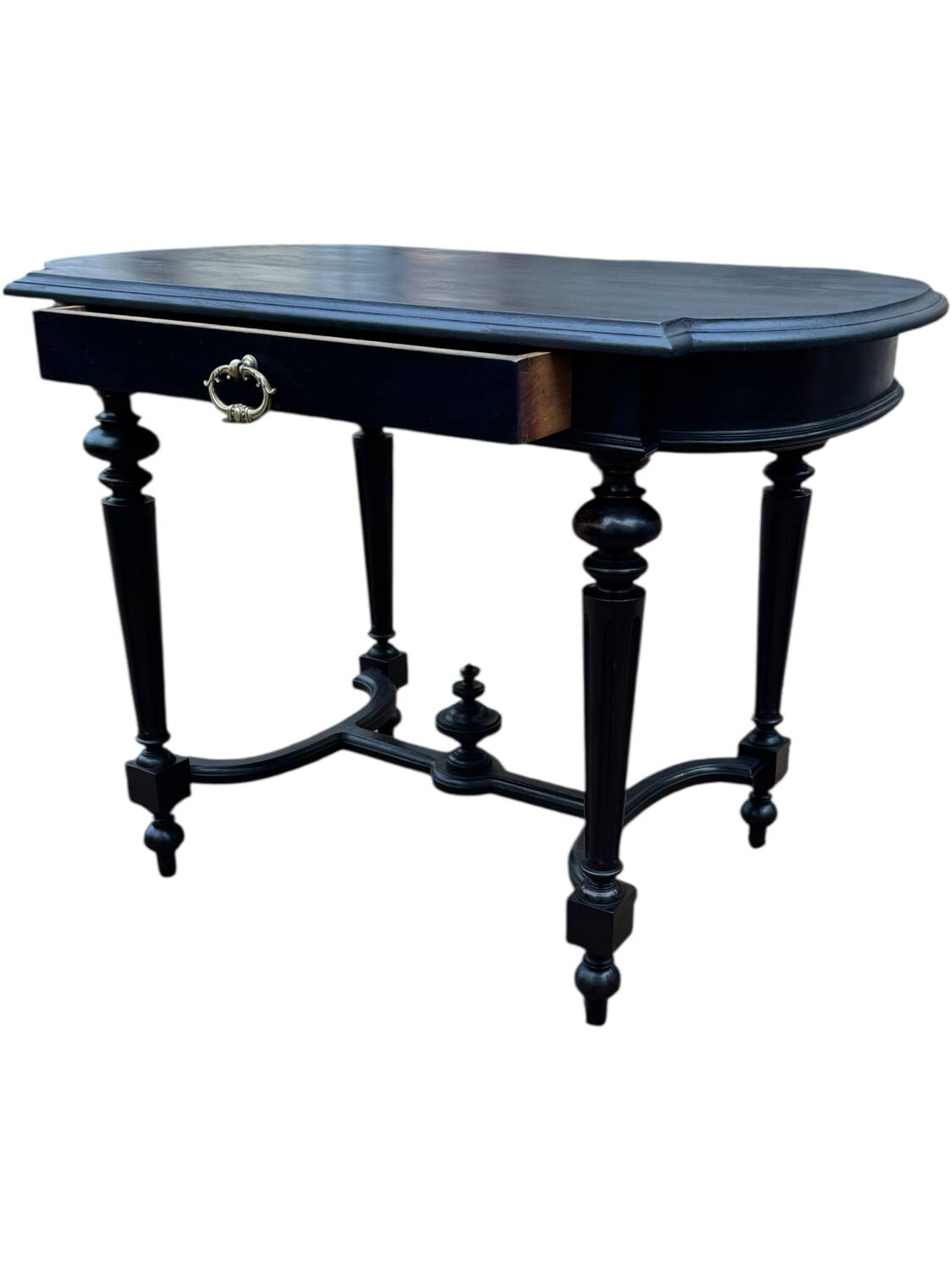 Blackened wood gueridon / centre table in Napoléon III style.