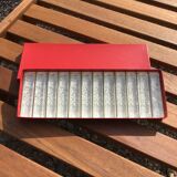 Crystal knife holder