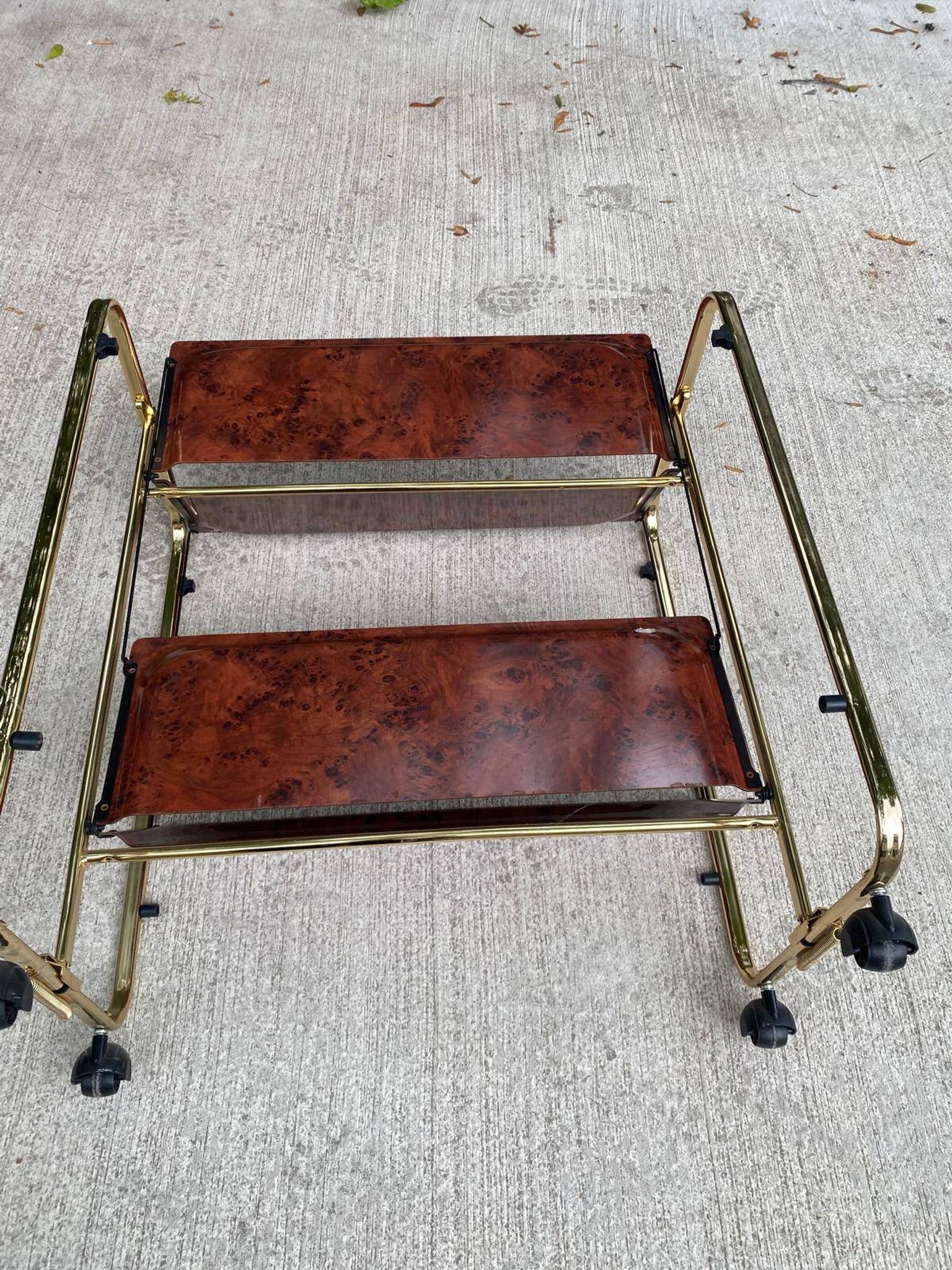 Vintage 70s folding bar table, brass with wood burl effect, Dinet style.