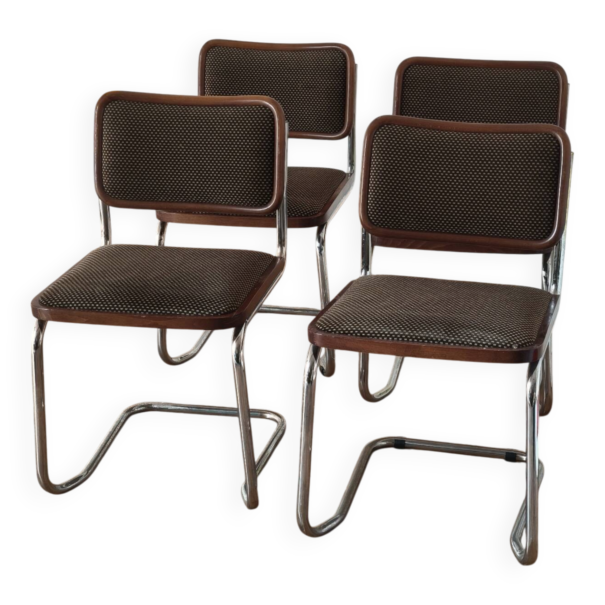 Chaises dans le goût de Marcel breuer