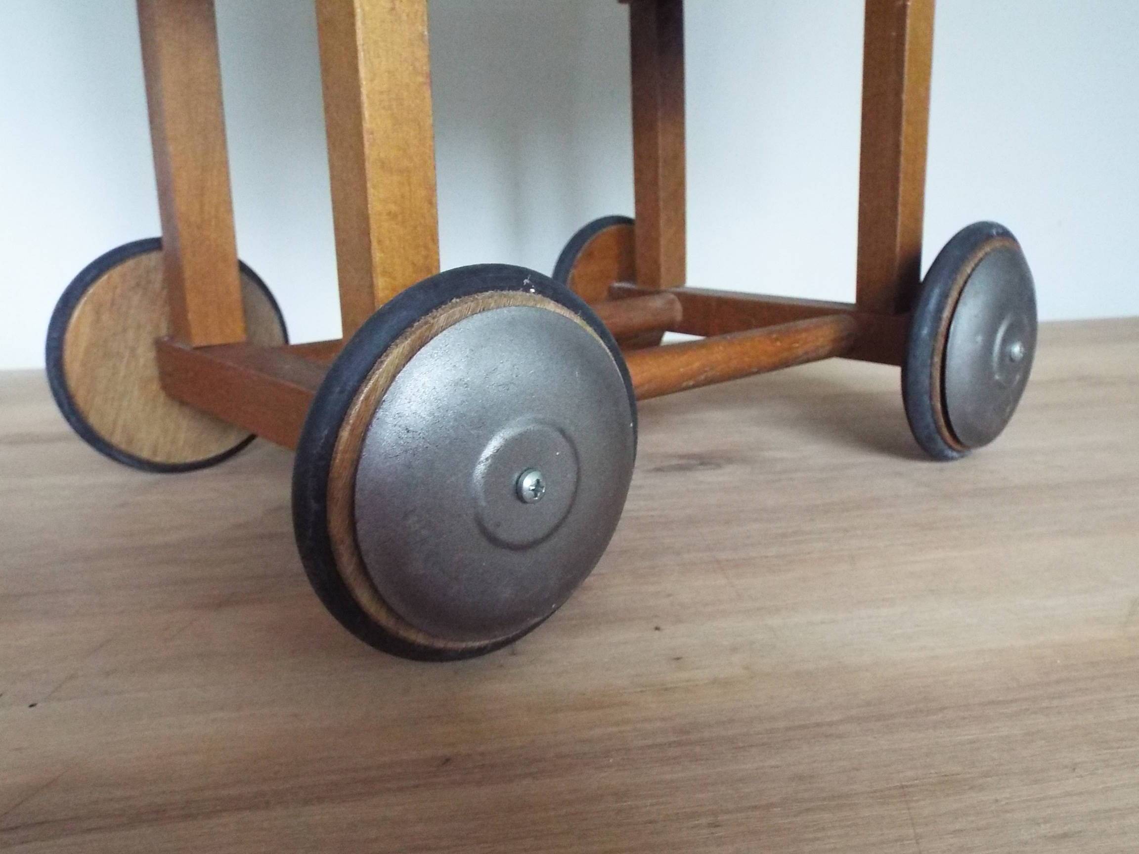 Doll or cuddly toy pram