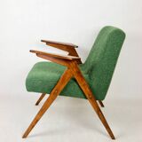 Fauteuil en tissu vert par Józef Chierowski, années 1970