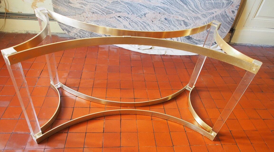 Alessandro Albrizzi table