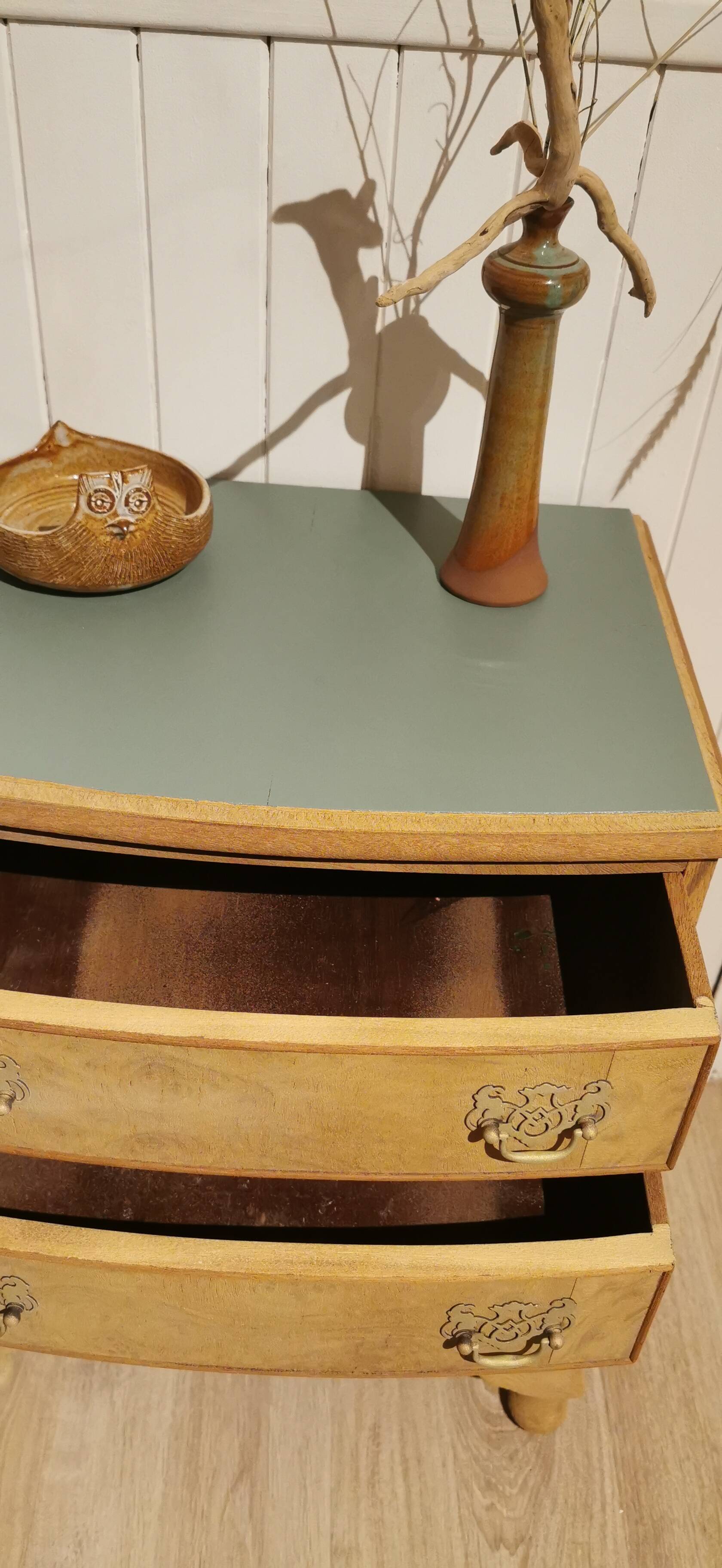 Small vintage commode sandblasted.