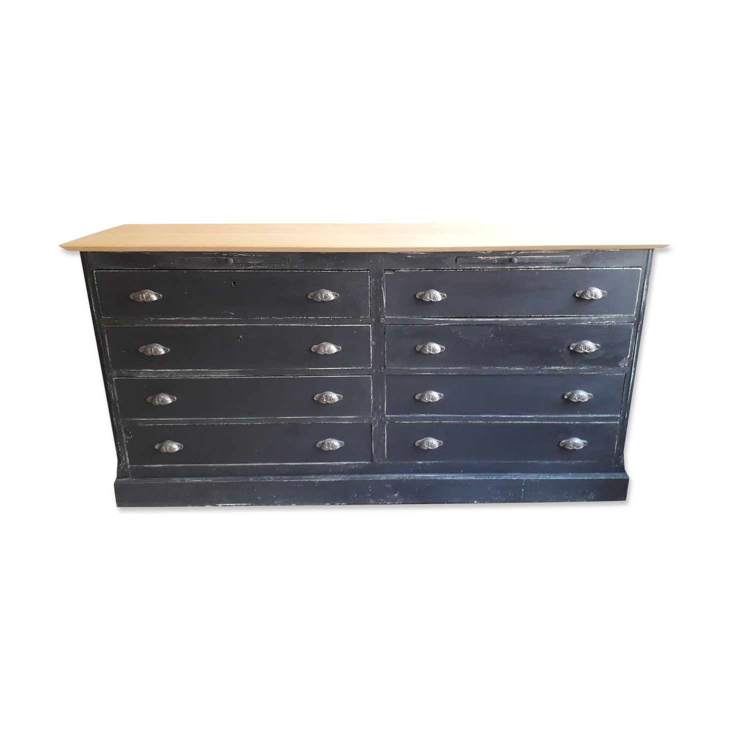 Furniture from craft to drawers