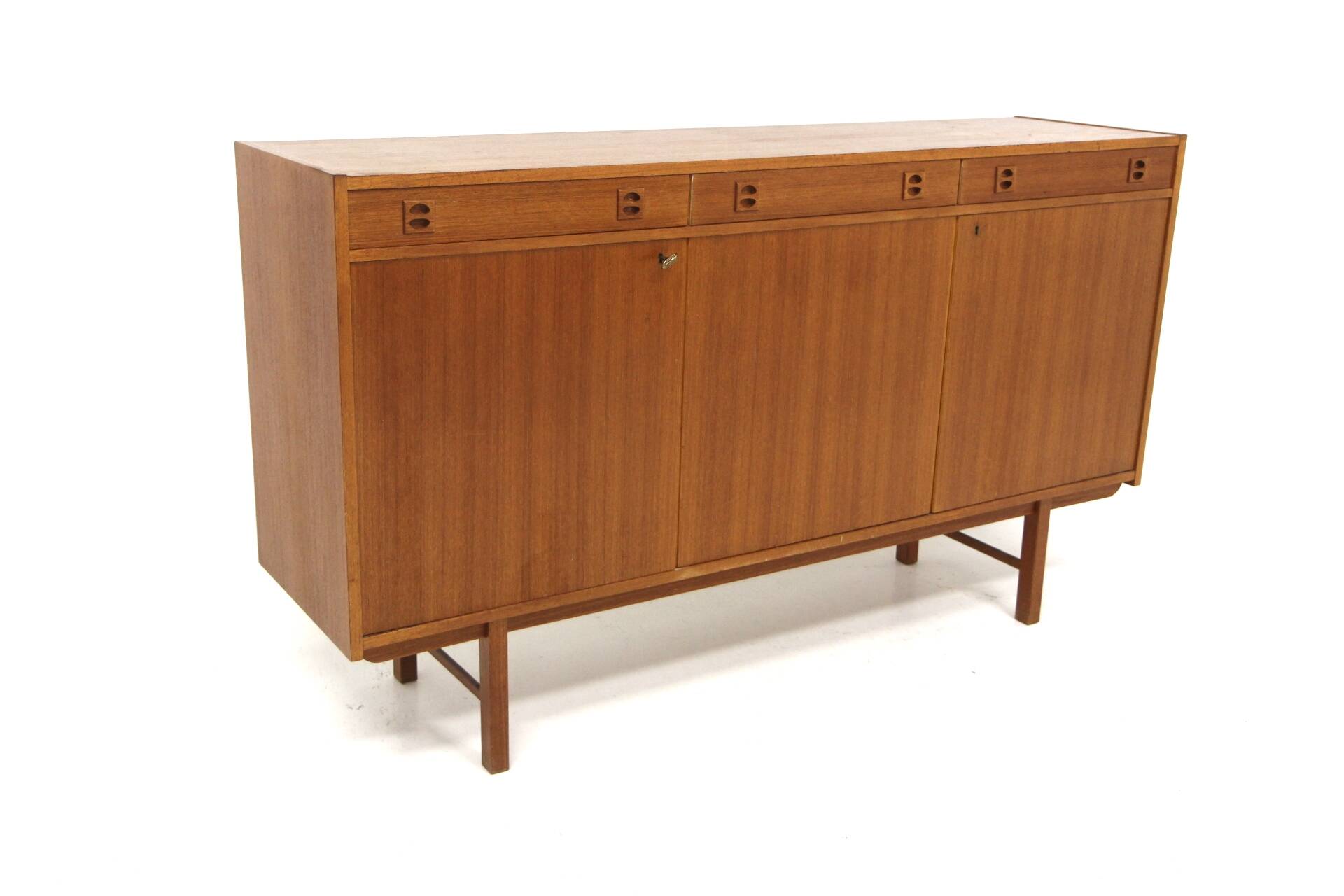 Scandinavian sideboard in teak and oak, Sweden, 1960.
