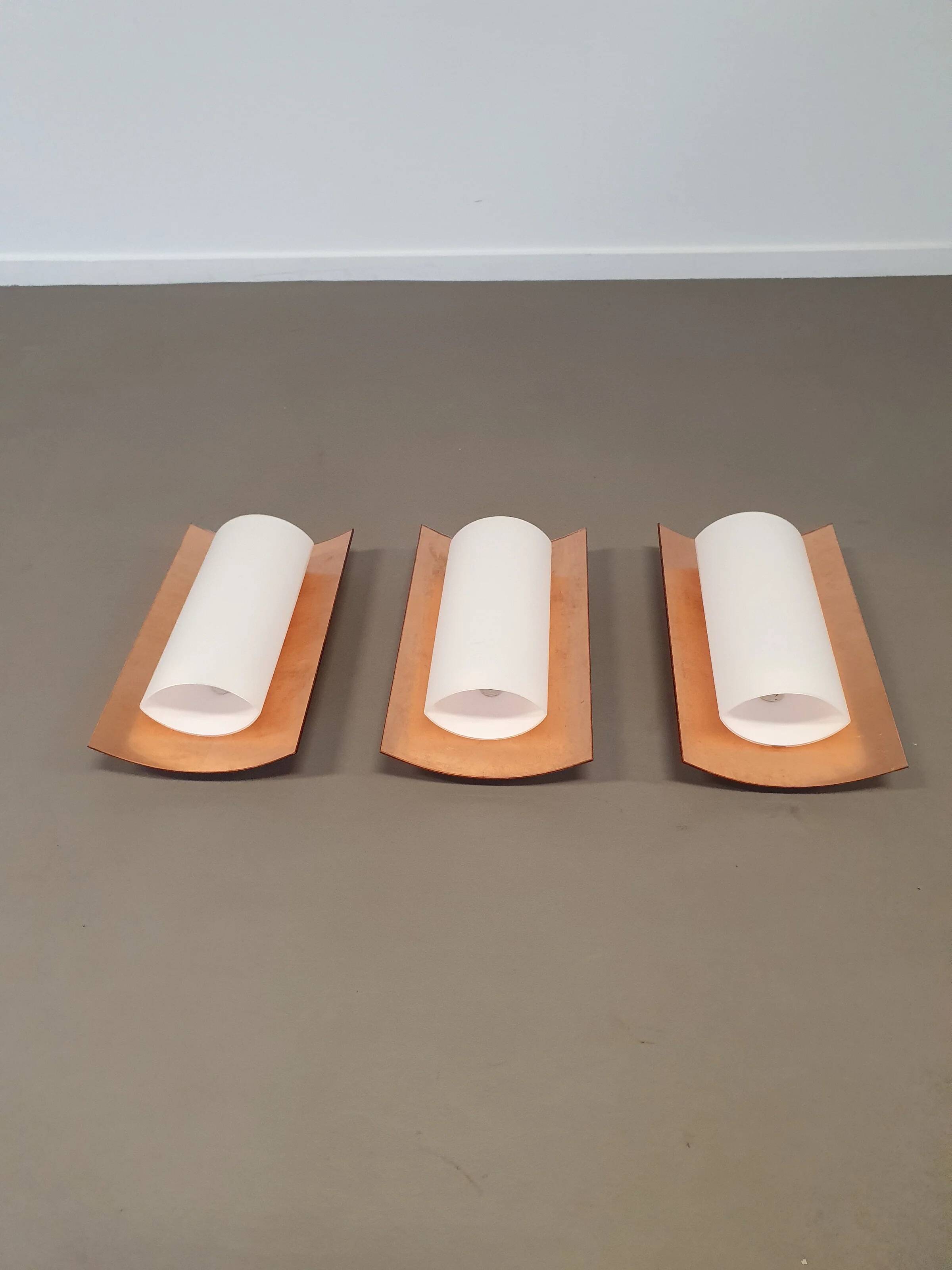 3 x Bankamp Leuchten sconces / wall lights '80s white glass / glass with a layer of copper