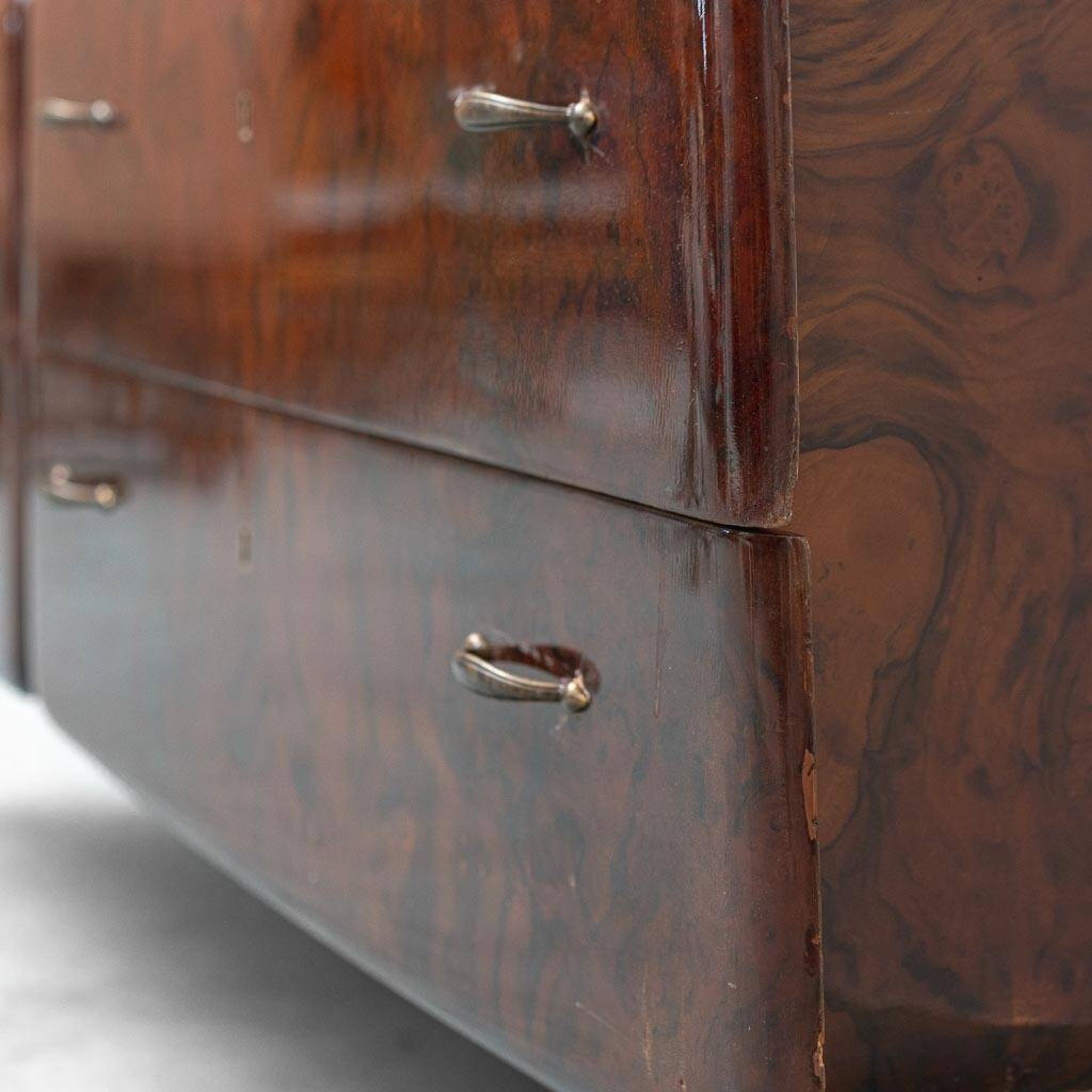 Buffet en bois vintage avec pieds en laiton, design des années 1960