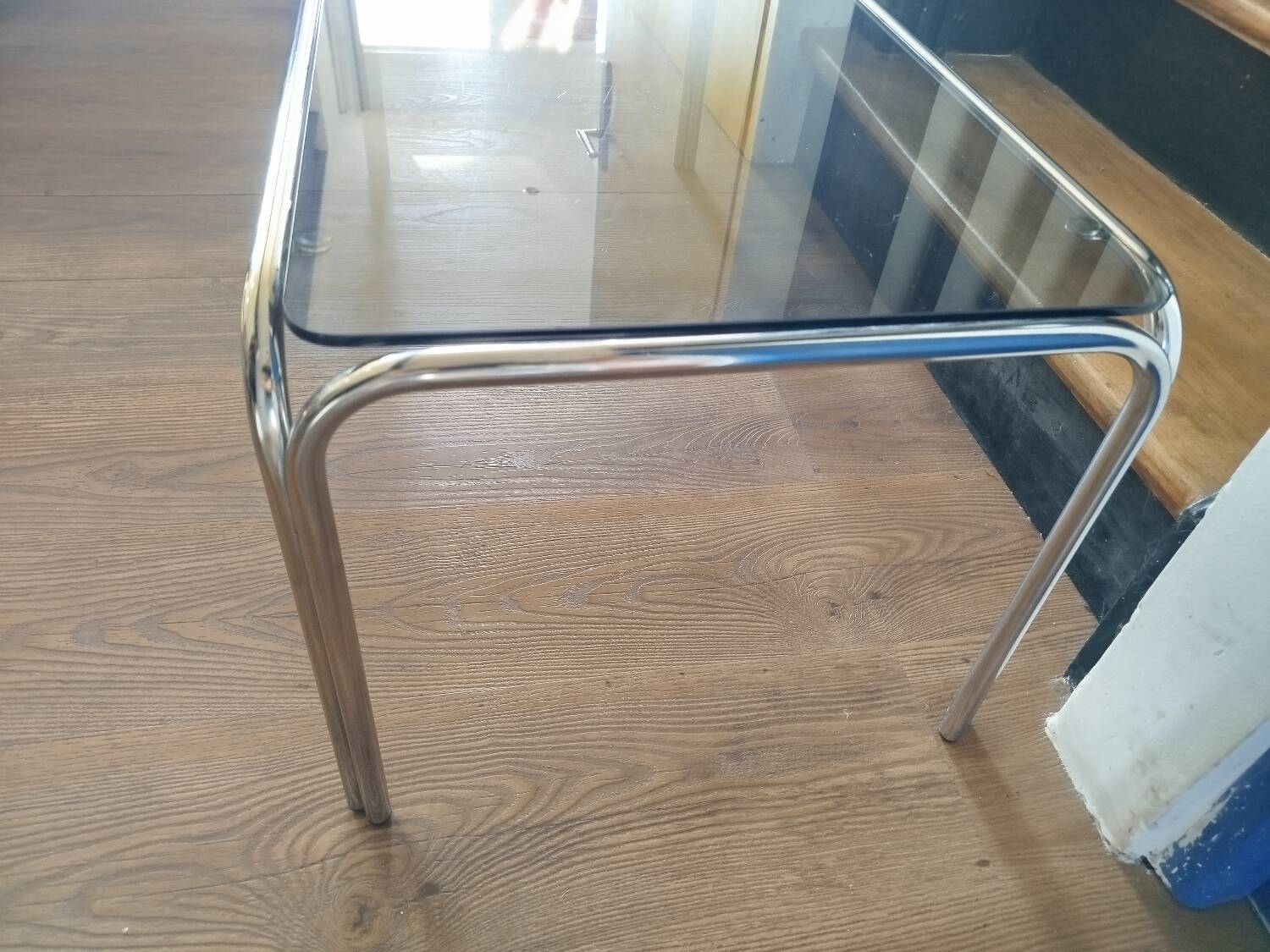 Italian design coffee table from the 70s